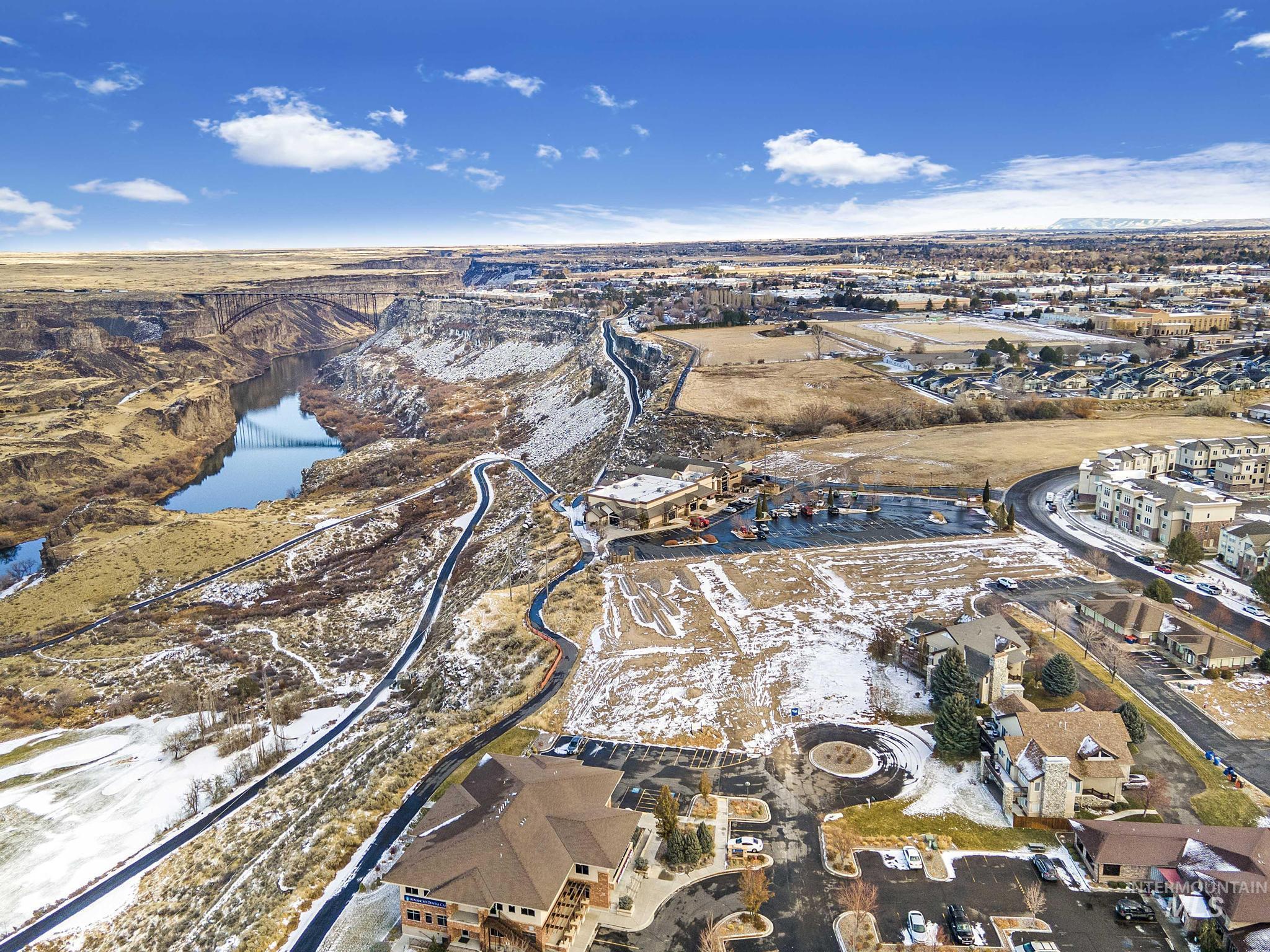 286 River Vista Pl, Twin Falls, Idaho 83301, 3 Bedrooms, Business/Commercial For Sale, Price $519,900,MLS 98986775