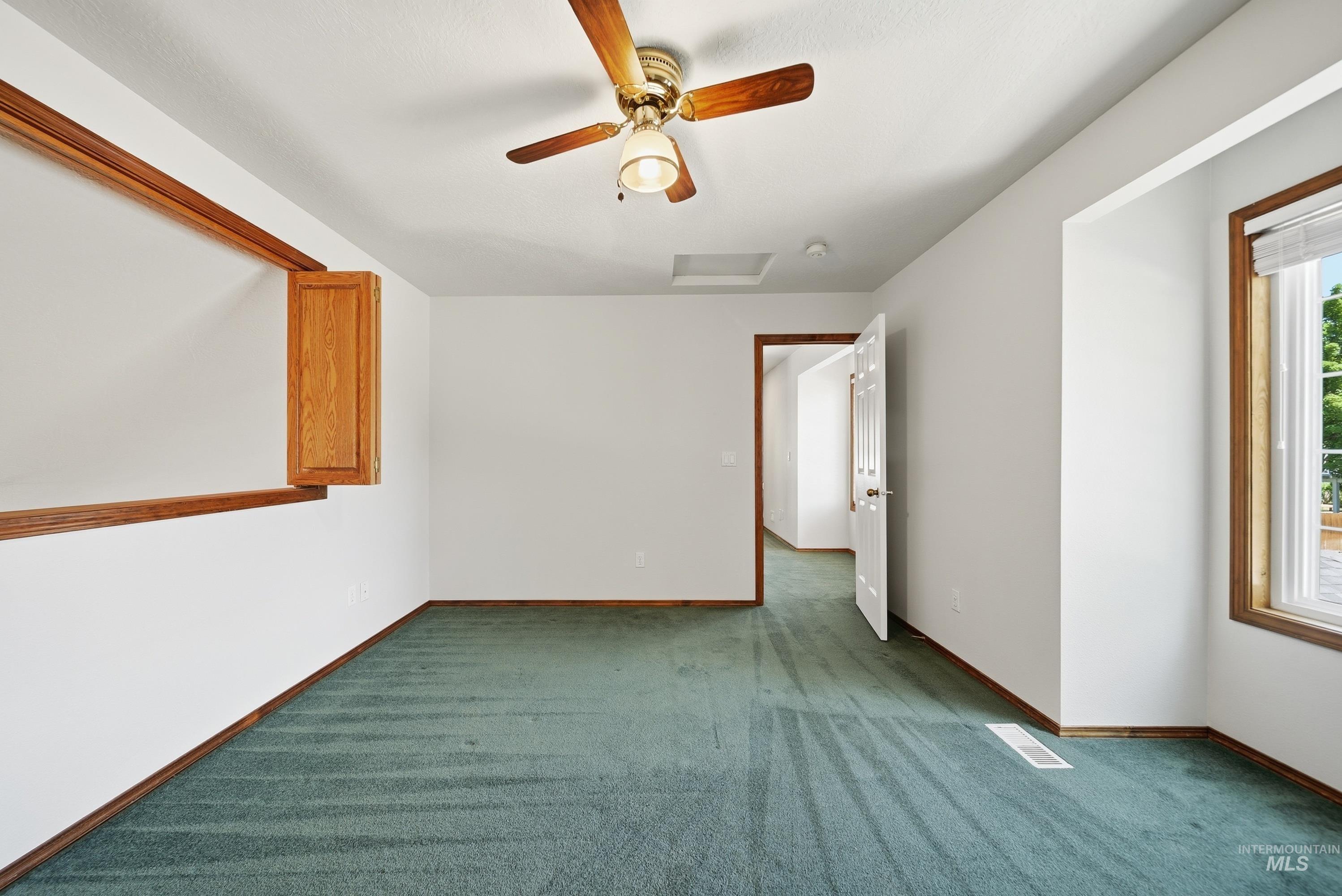 261 S Duke Ave, Eagle, Idaho 83616, 3 Bedrooms, 2.5 Bathrooms, Residential For Sale, Price $540,000, 98986776