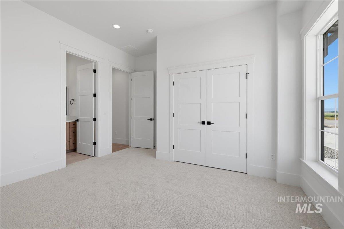 7621 E Midberry Ct, Nampa, Idaho 83687, 3 Bedrooms, 3.5 Bathrooms, Residential For Sale, Price $985,000, 98986779