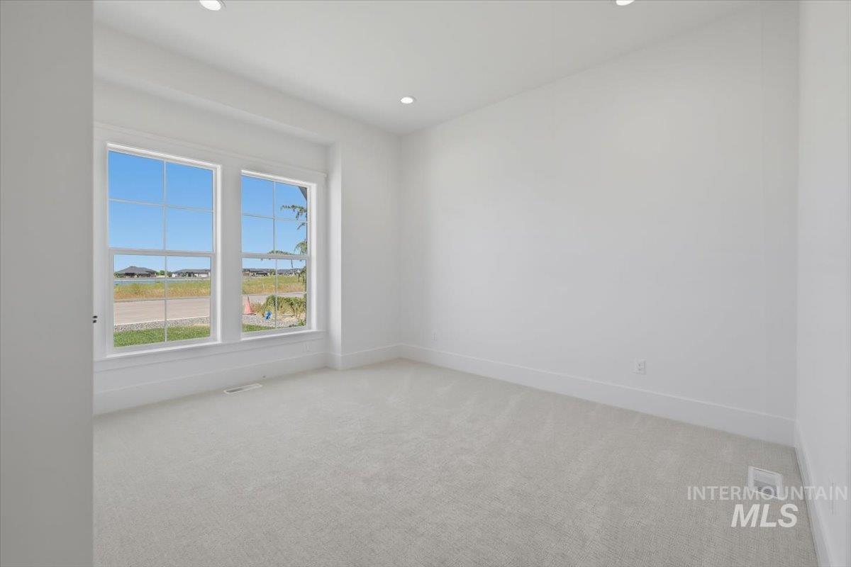 7621 E Midberry Ct, Nampa, Idaho 83687, 3 Bedrooms, 3.5 Bathrooms, Residential For Sale, Price $985,000, 98986779