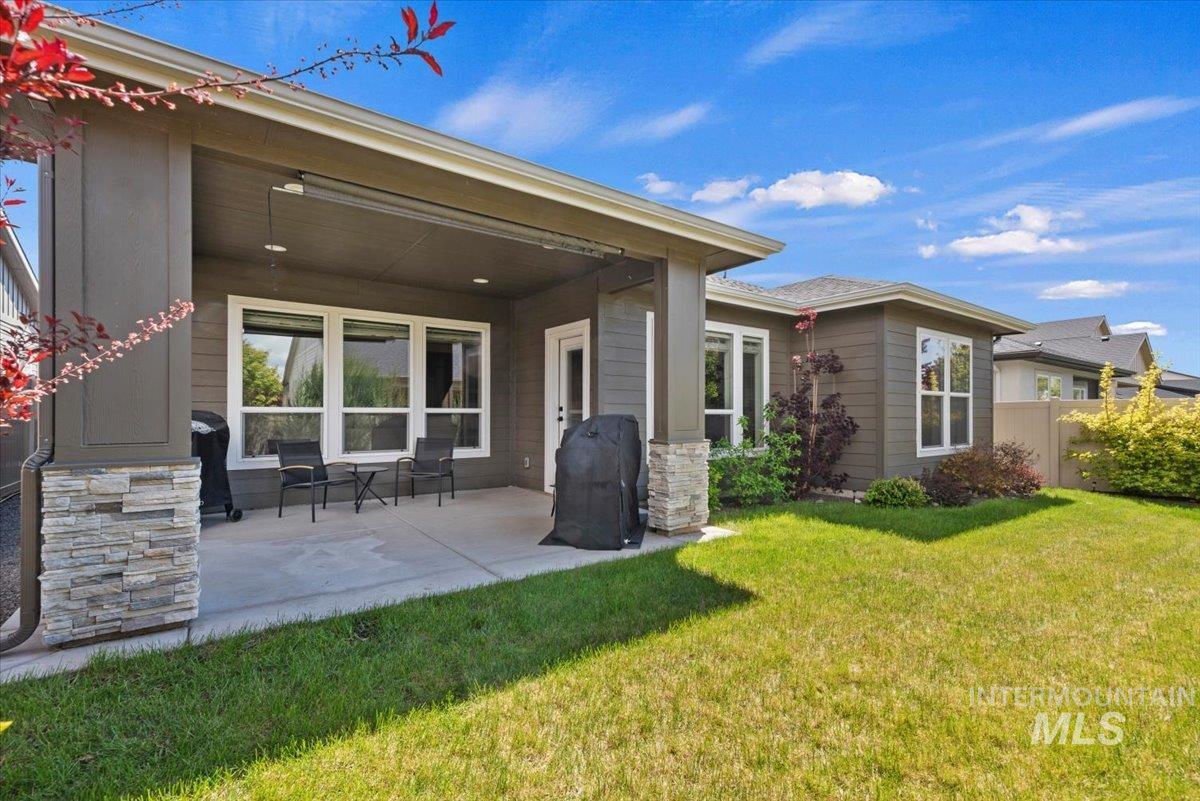 11378 W Helenium Dr, Star, Idaho 83669-6801, 3 Bedrooms, 2 Bathrooms, Residential For Sale, Price $559,900, 98986780