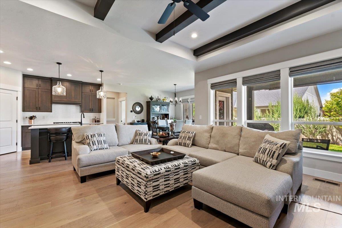 11378 W Helenium Dr, Star, Idaho 83669-6801, 3 Bedrooms, 2 Bathrooms, Residential For Sale, Price $559,900, 98986780