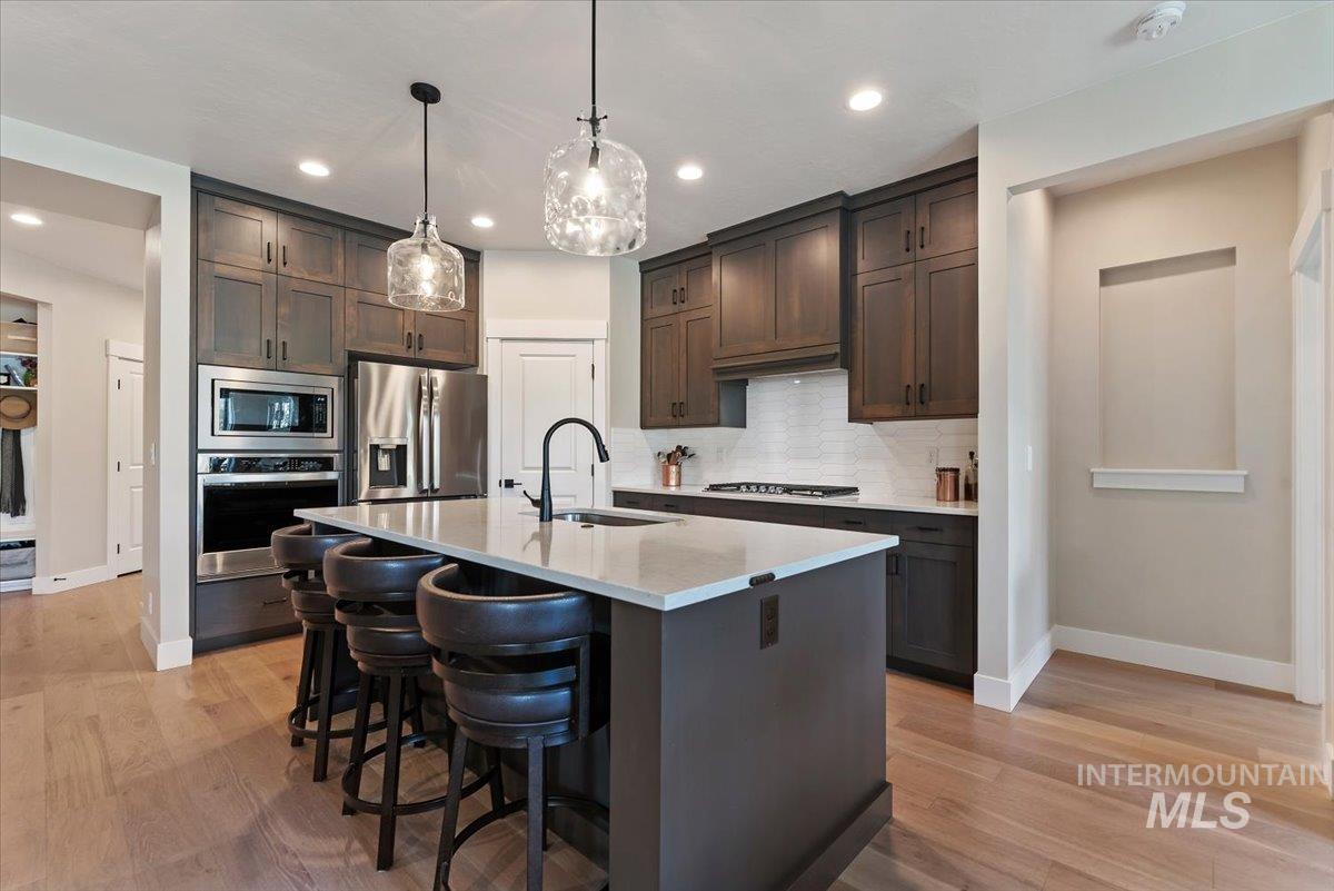 11378 W Helenium Dr, Star, Idaho 83669-6801, 3 Bedrooms, 2 Bathrooms, Residential For Sale, Price $559,900, 98986780