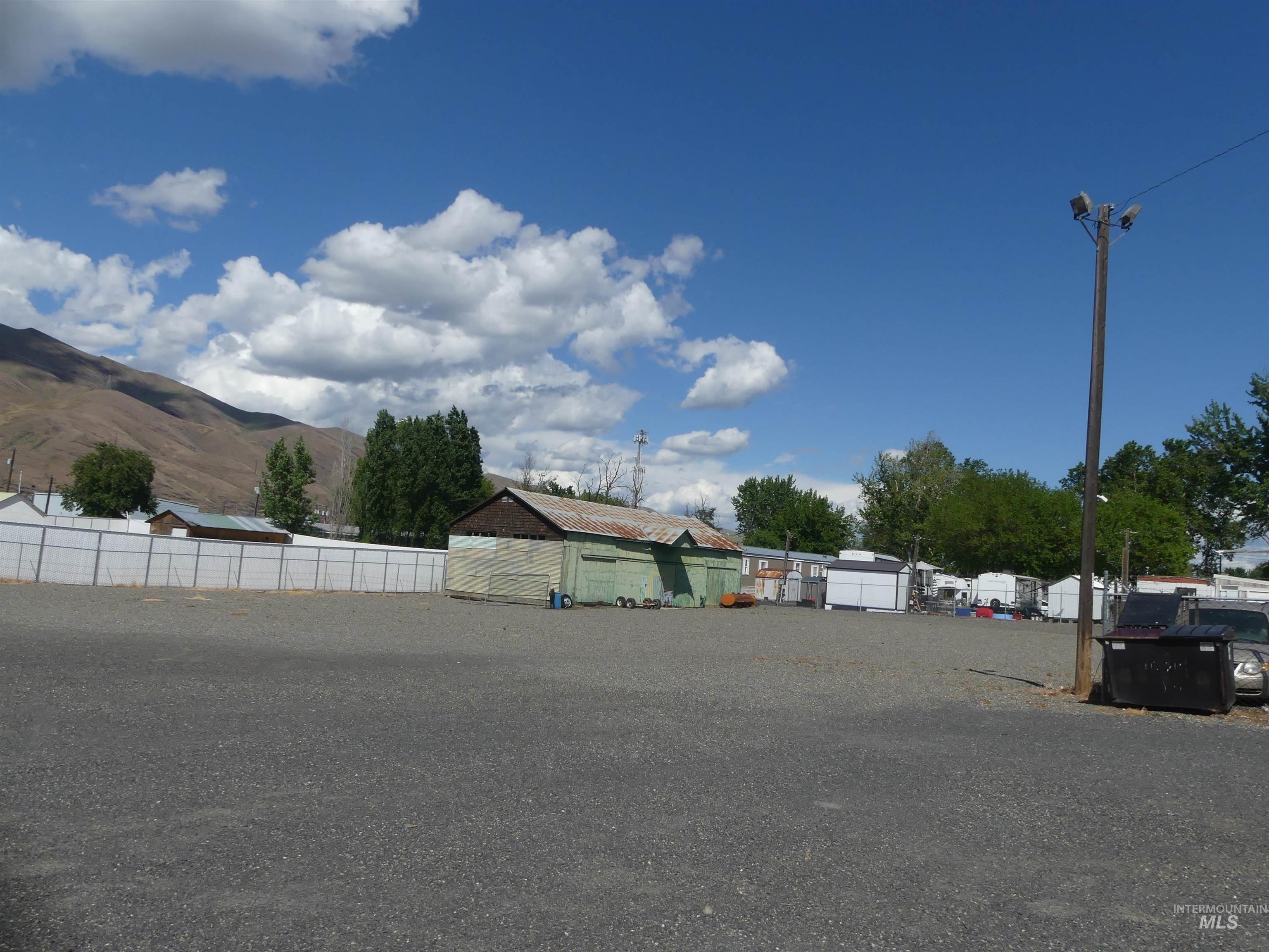 1324 & 1330 Bridge St, Clarkston, Washington 99403, Business/Commercial For Sale, Price $600,000, 98986784