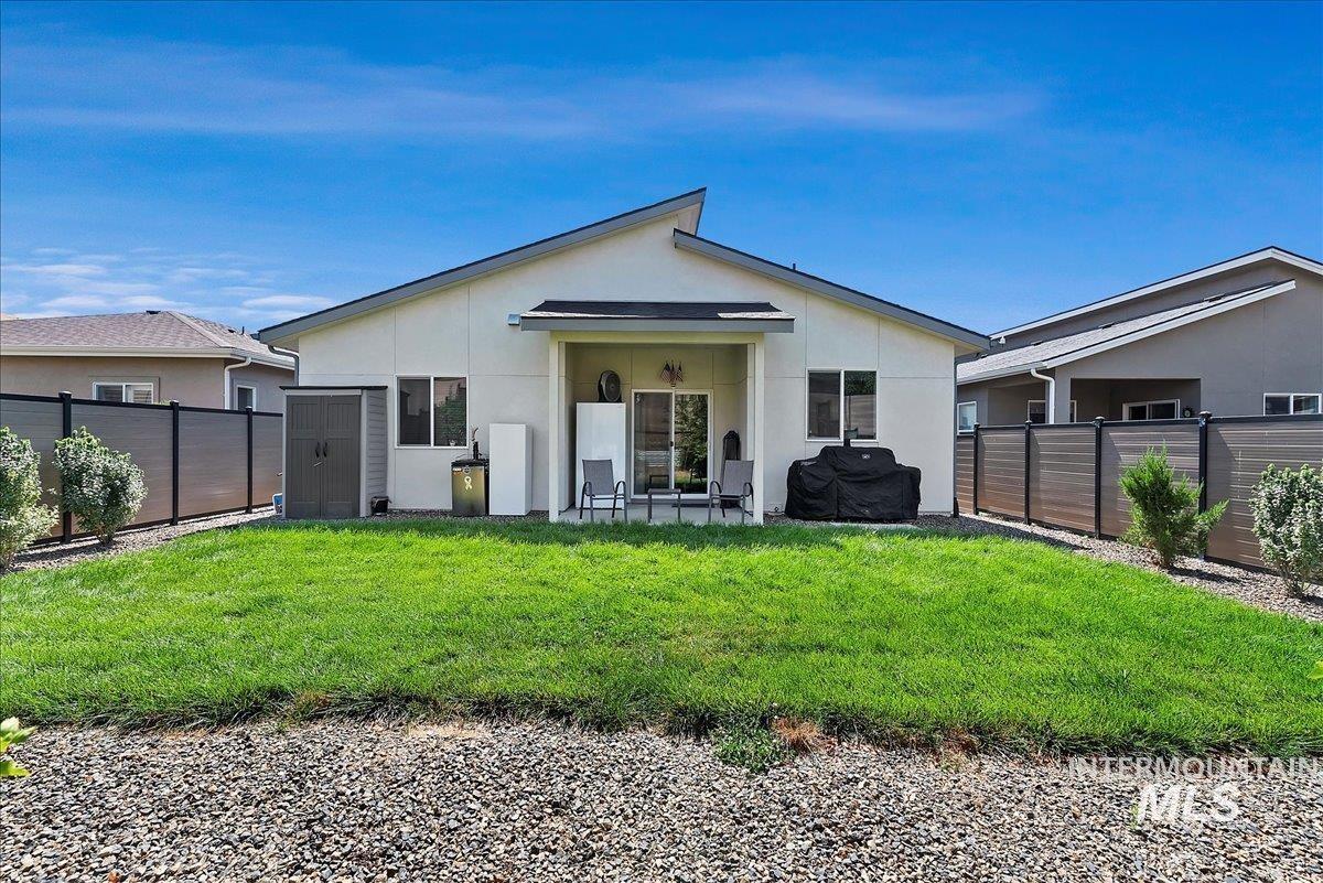 5614 Song Sparrow St, Boise, Idaho 83714, 3 Bedrooms, 2 Bathrooms, Residential For Sale, Price $455,000,MLS 98986785