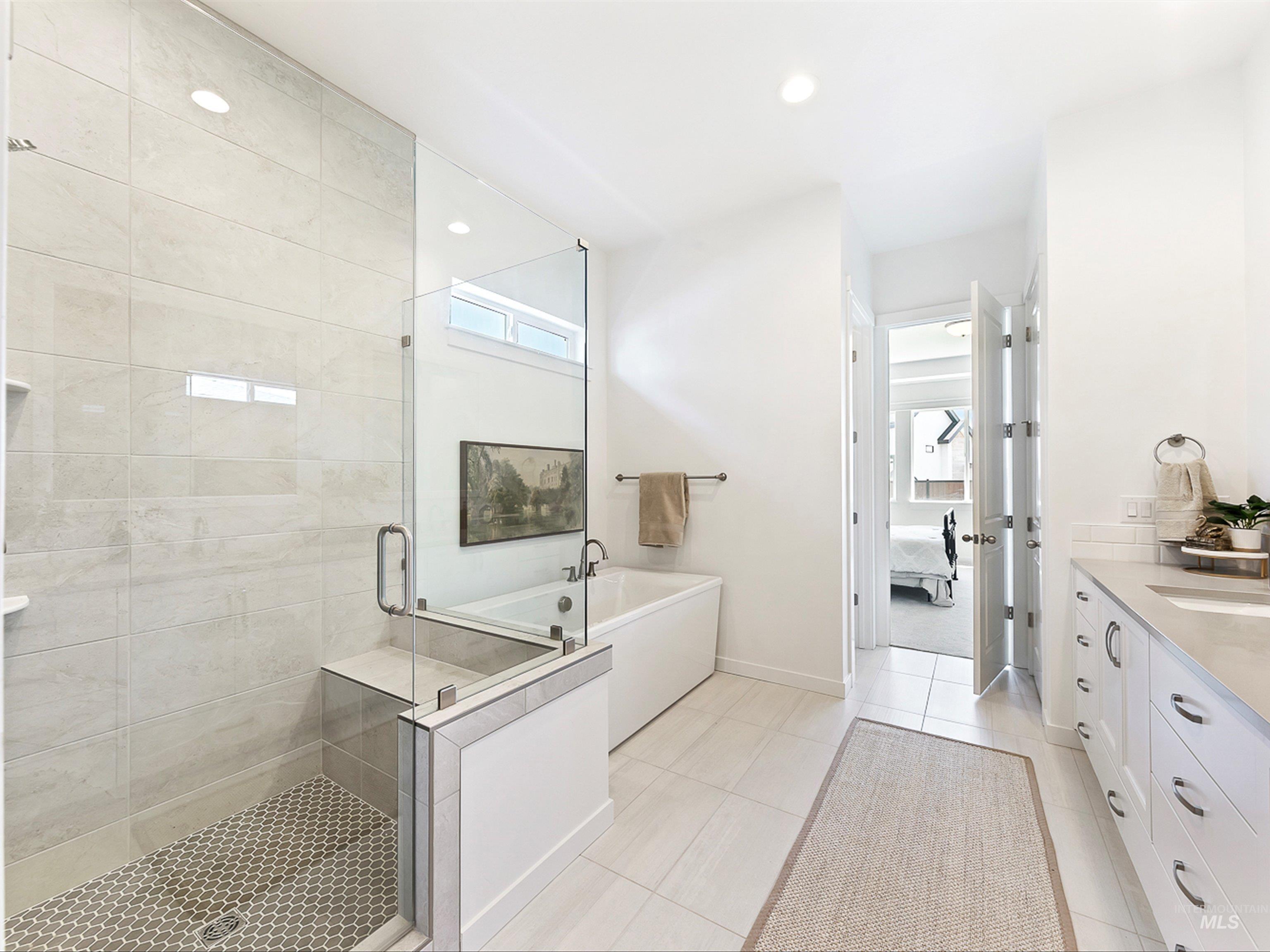 9819 W Novato St, Star, Idaho 83669, 4 Bedrooms, 3.5 Bathrooms, Residential For Sale, Price $789,900, 98986787