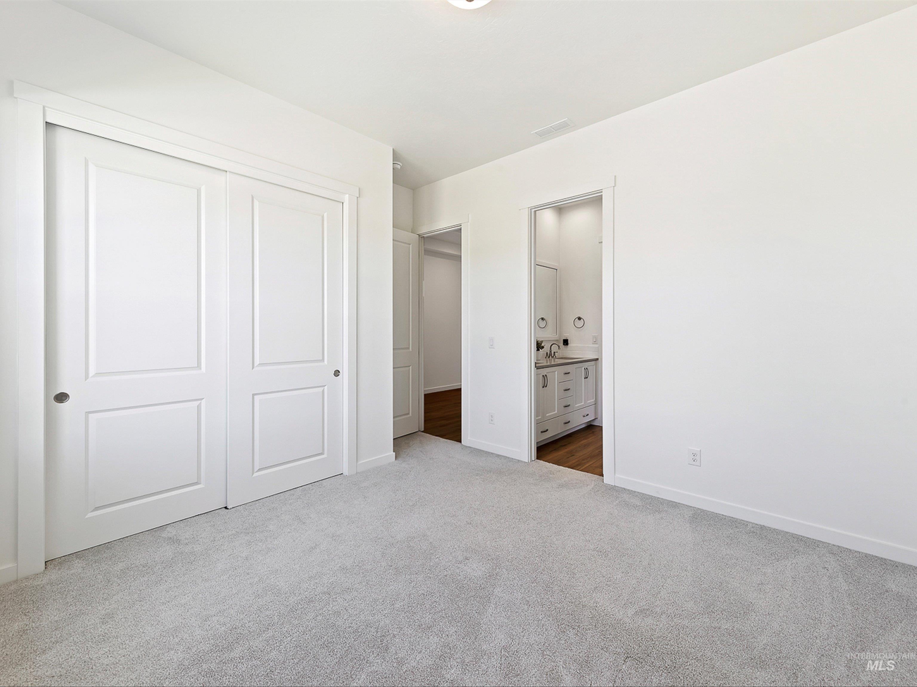 9819 W Novato St, Star, Idaho 83669, 4 Bedrooms, 3.5 Bathrooms, Residential For Sale, Price $789,900, 98986787