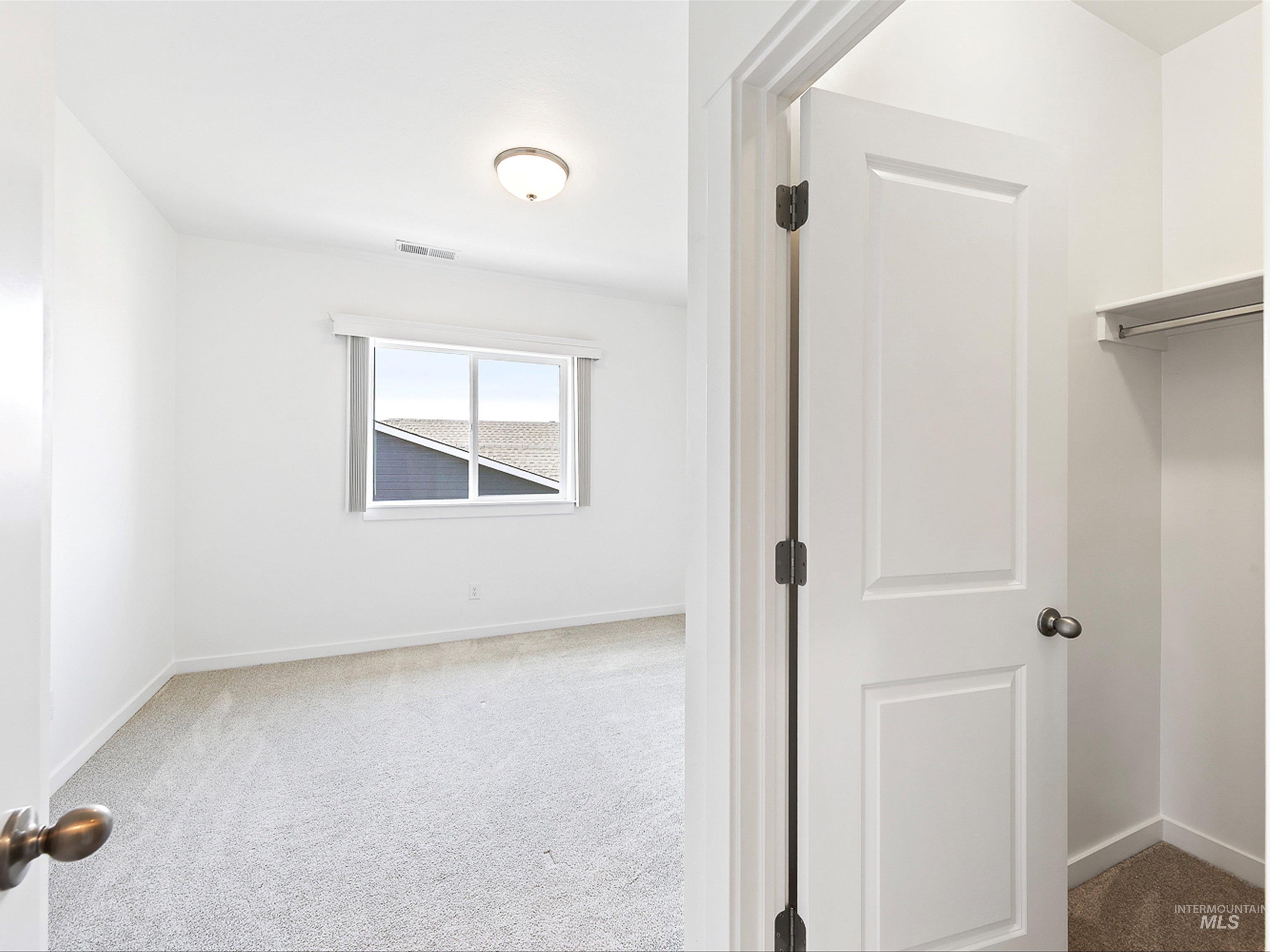 9819 W Novato St, Star, Idaho 83669, 4 Bedrooms, 3.5 Bathrooms, Residential For Sale, Price $789,900, 98986787
