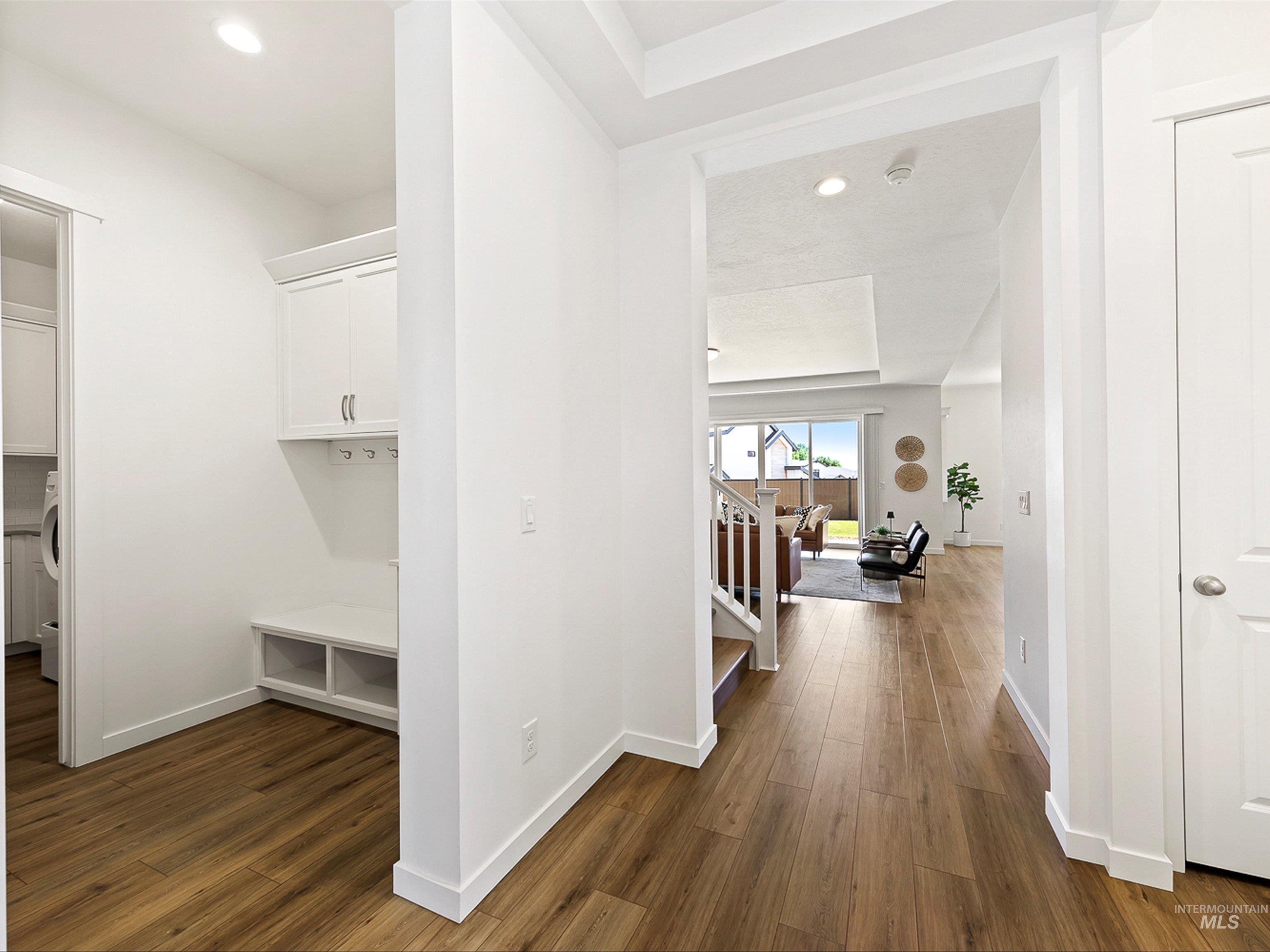 9819 W Novato St, Star, Idaho 83669, 4 Bedrooms, 3.5 Bathrooms, Residential For Sale, Price $789,900, 98986787