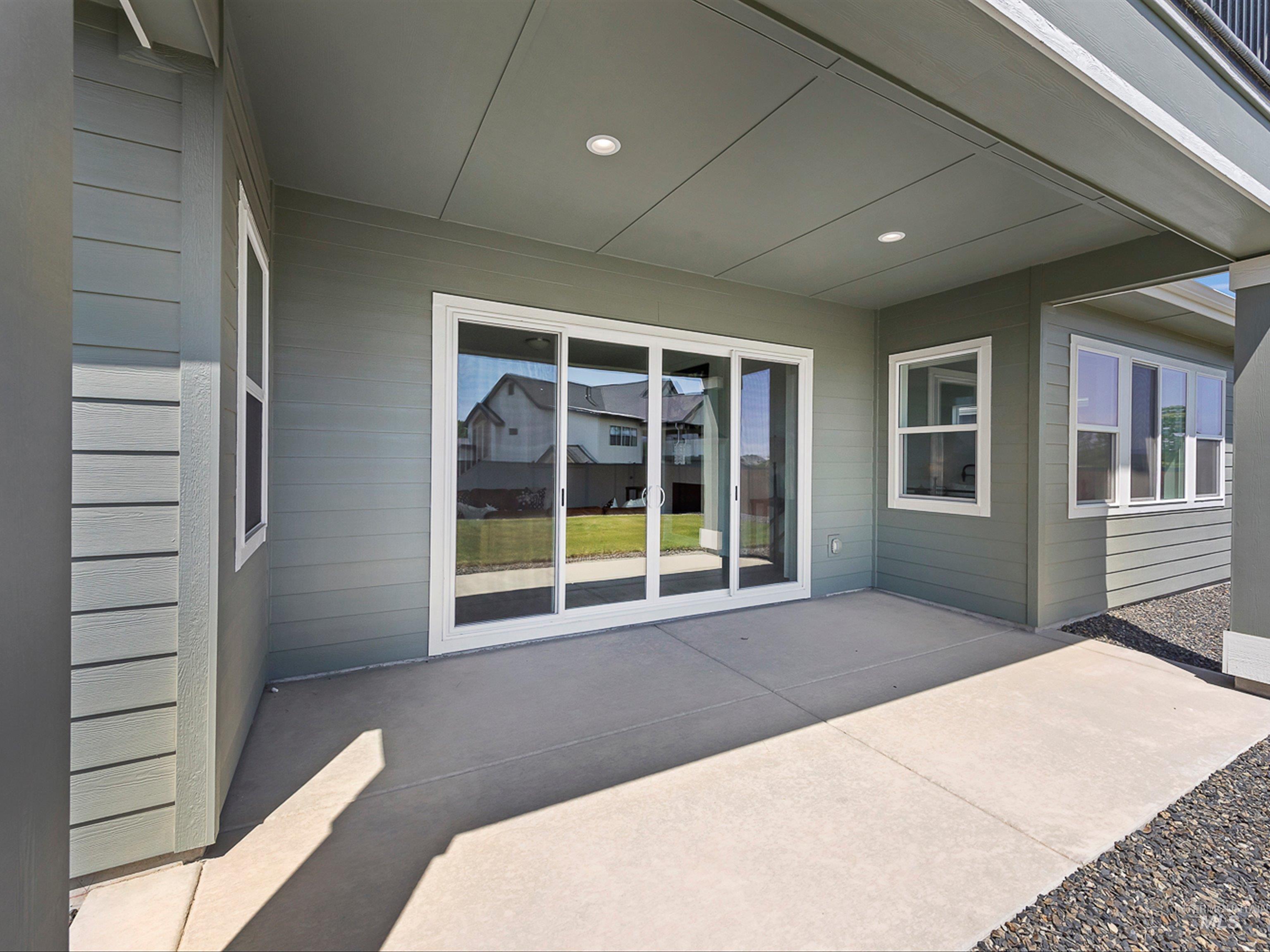 9819 W Novato St, Star, Idaho 83669, 4 Bedrooms, 3.5 Bathrooms, Residential For Sale, Price $789,900, 98986787
