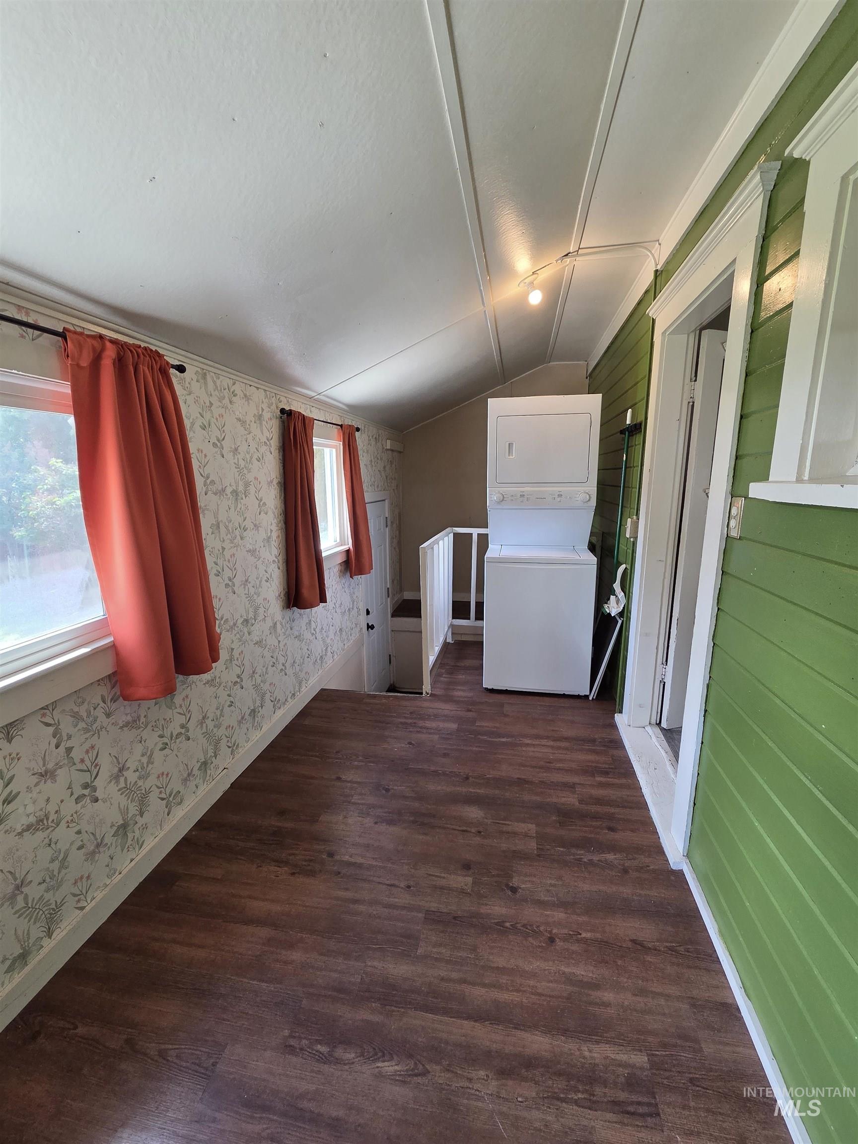 854 Columbia St, Pomeroy, Washington 99347, 2 Bedrooms, 1 Bathroom, Residential For Sale, Price $175,000, 98986790