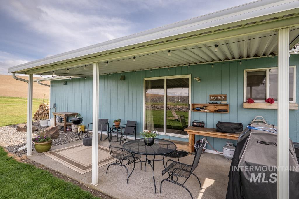 1003 Grand Fir Drive, Moscow, Idaho 83843, 3 Bedrooms, 2 Bathrooms, Residential For Sale, Price $425,000,MLS 98986793