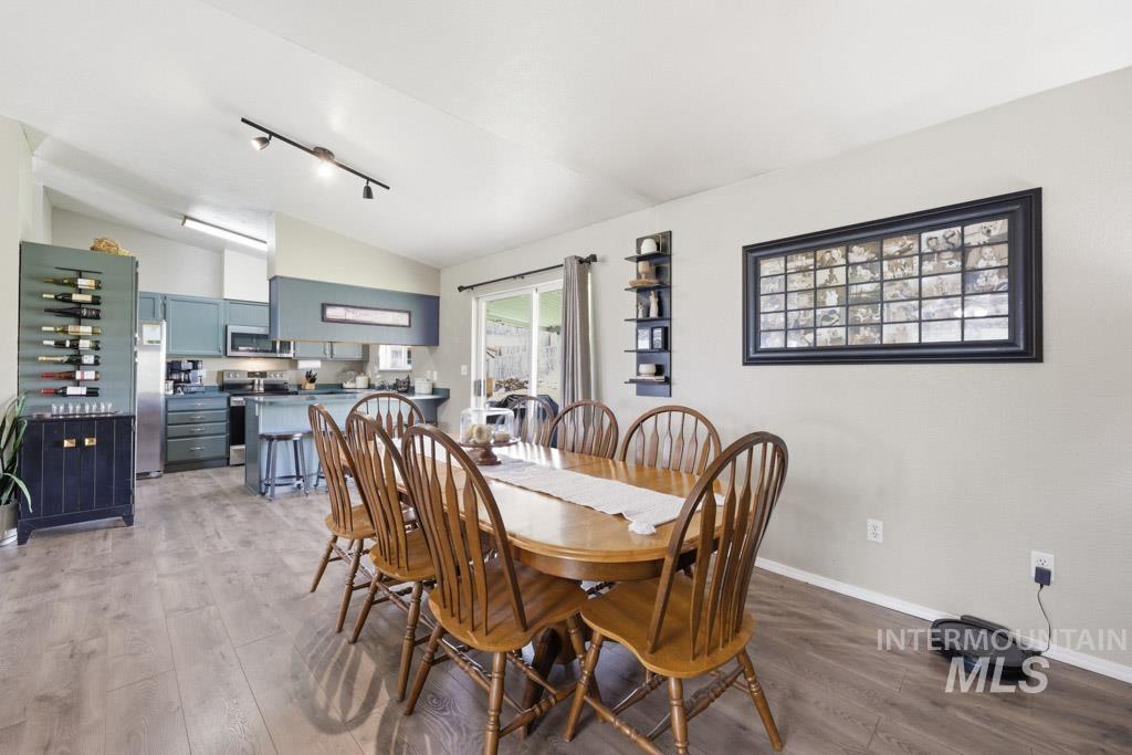 1003 Grand Fir Drive, Moscow, Idaho 83843, 3 Bedrooms, 2 Bathrooms, Residential For Sale, Price $425,000,MLS 98986793
