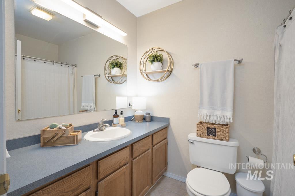 1003 Grand Fir Drive, Moscow, Idaho 83843, 3 Bedrooms, 2 Bathrooms, Residential For Sale, Price $425,000,MLS 98986793