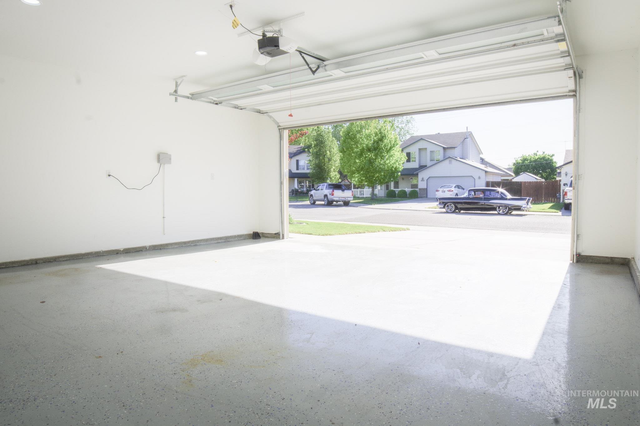 4512 S Wildbrook Ave, Boise, Idaho 83709, 3 Bedrooms, 2 Bathrooms, Residential For Sale, Price $470,000, 98986795