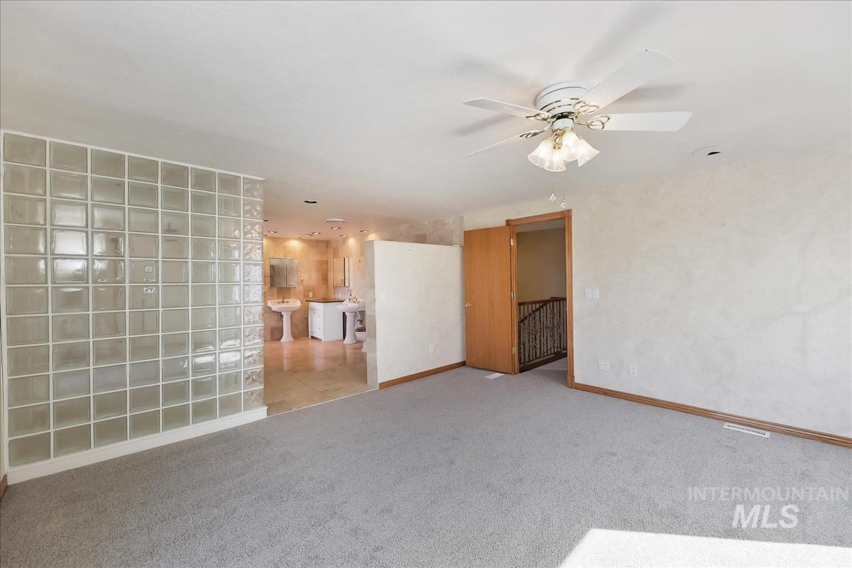 2804 W Sunrise Rim Rd, Boise, Idaho 83705, 5 Bedrooms, 3.5 Bathrooms, Residential For Sale, Price $749,000, 98986798