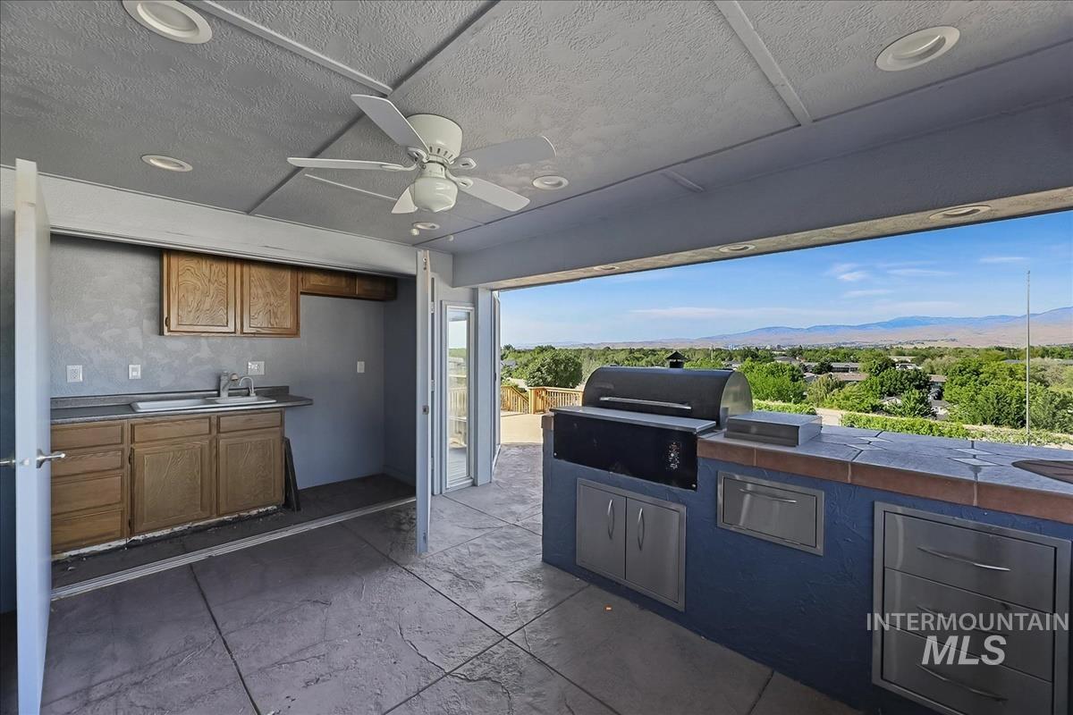 2804 W Sunrise Rim Rd, Boise, Idaho 83705, 5 Bedrooms, 3.5 Bathrooms, Residential For Sale, Price $749,000, 98986798