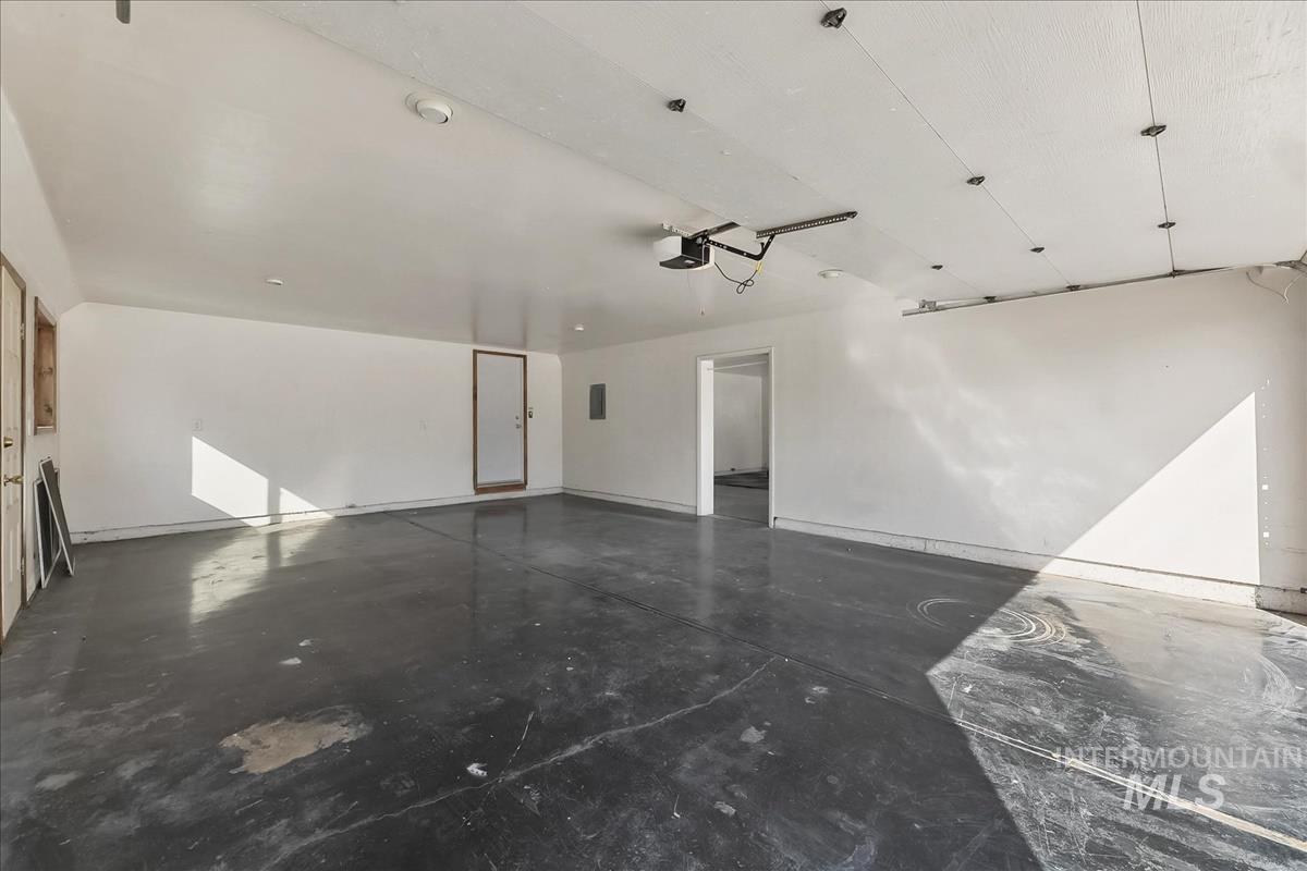 2804 W Sunrise Rim Rd, Boise, Idaho 83705, 5 Bedrooms, 3.5 Bathrooms, Residential For Sale, Price $749,000, 98986798
