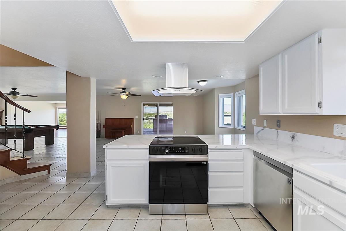 2804 W Sunrise Rim Rd, Boise, Idaho 83705, 5 Bedrooms, 3.5 Bathrooms, Residential For Sale, Price $749,000, 98986798