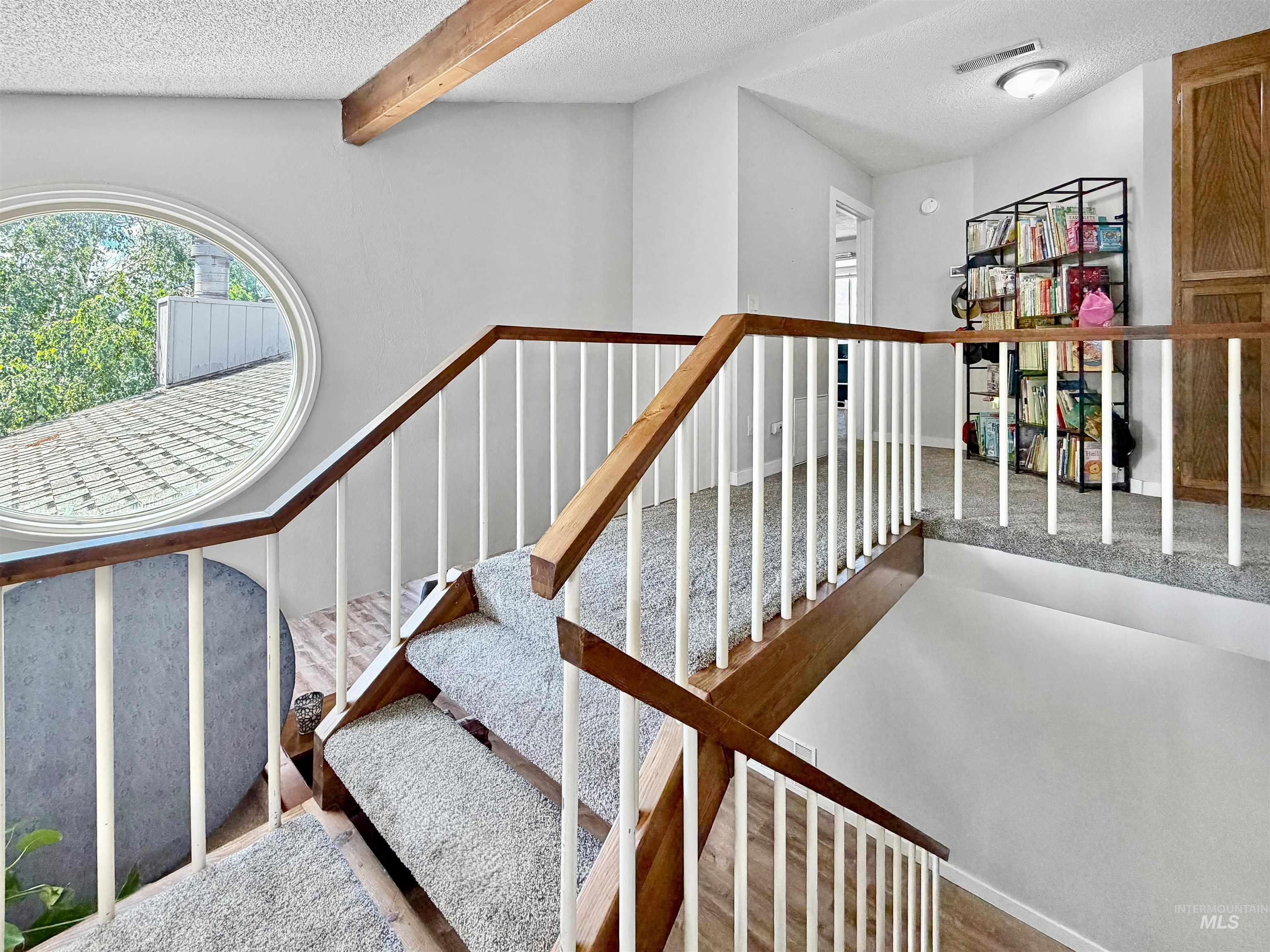 385 W Shiloh Drive, Lewiston, Idaho 83501, 5 Bedrooms, 3 Bathrooms, Residential For Sale, Price $615,000, 98986799