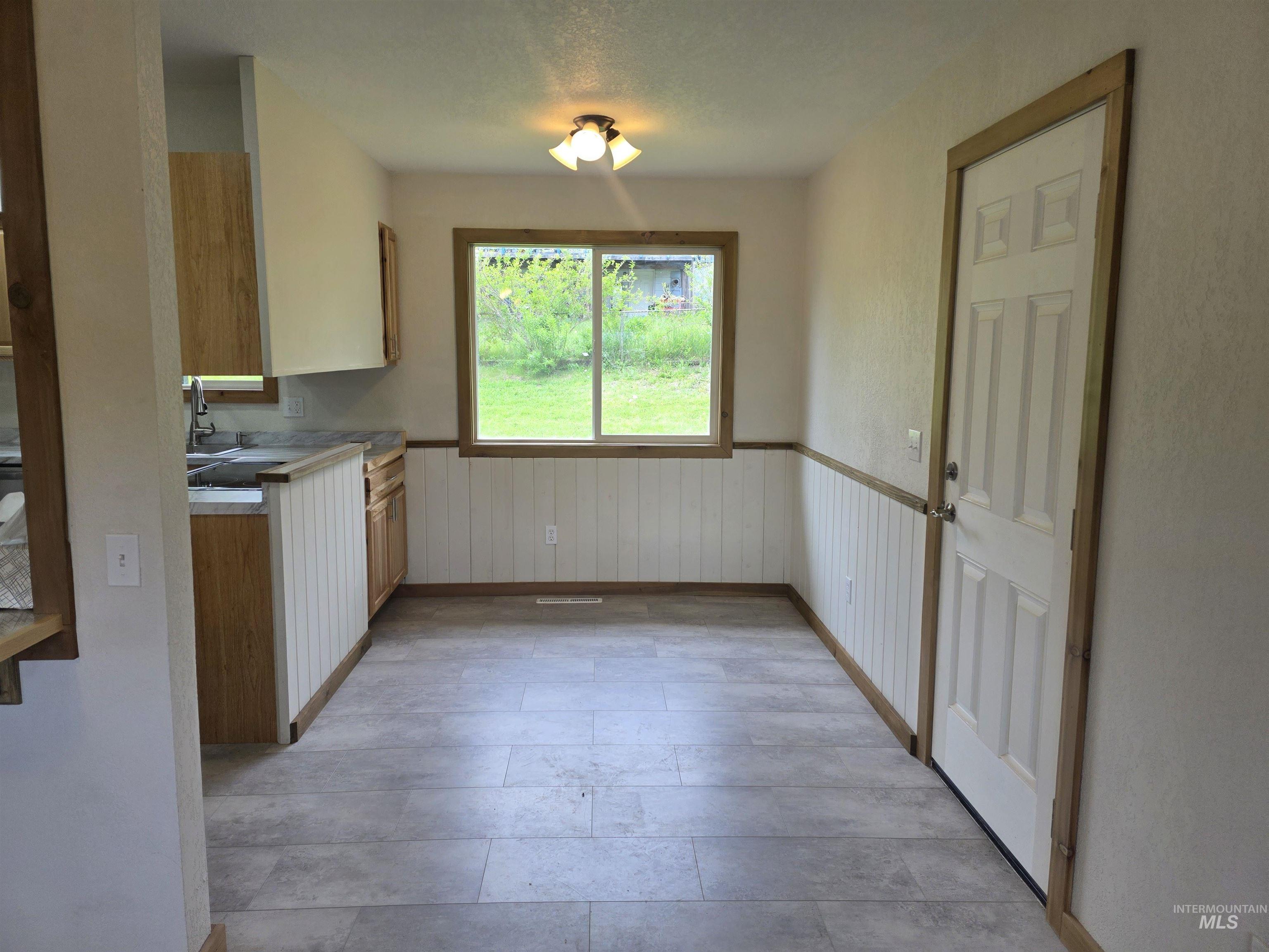 310 Fir Rd, Kamiah, Idaho 83536, 3 Bedrooms, 1 Bathroom, Residential For Sale, Price $315,000,MLS 98986800