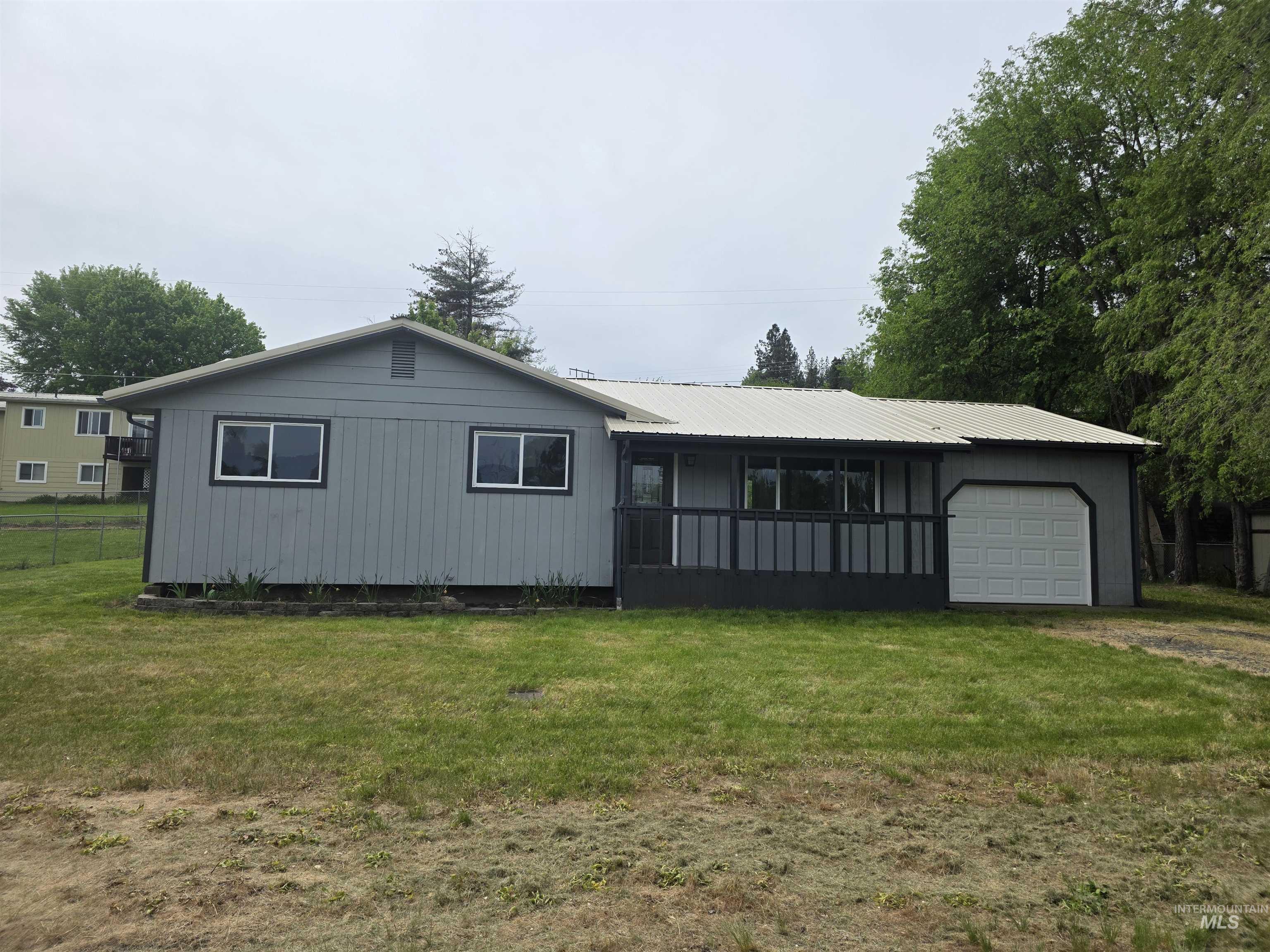 310 Fir Rd, Kamiah, Idaho 83536, 3 Bedrooms, 1 Bathroom, Residential For Sale, Price $315,000,MLS 98986800