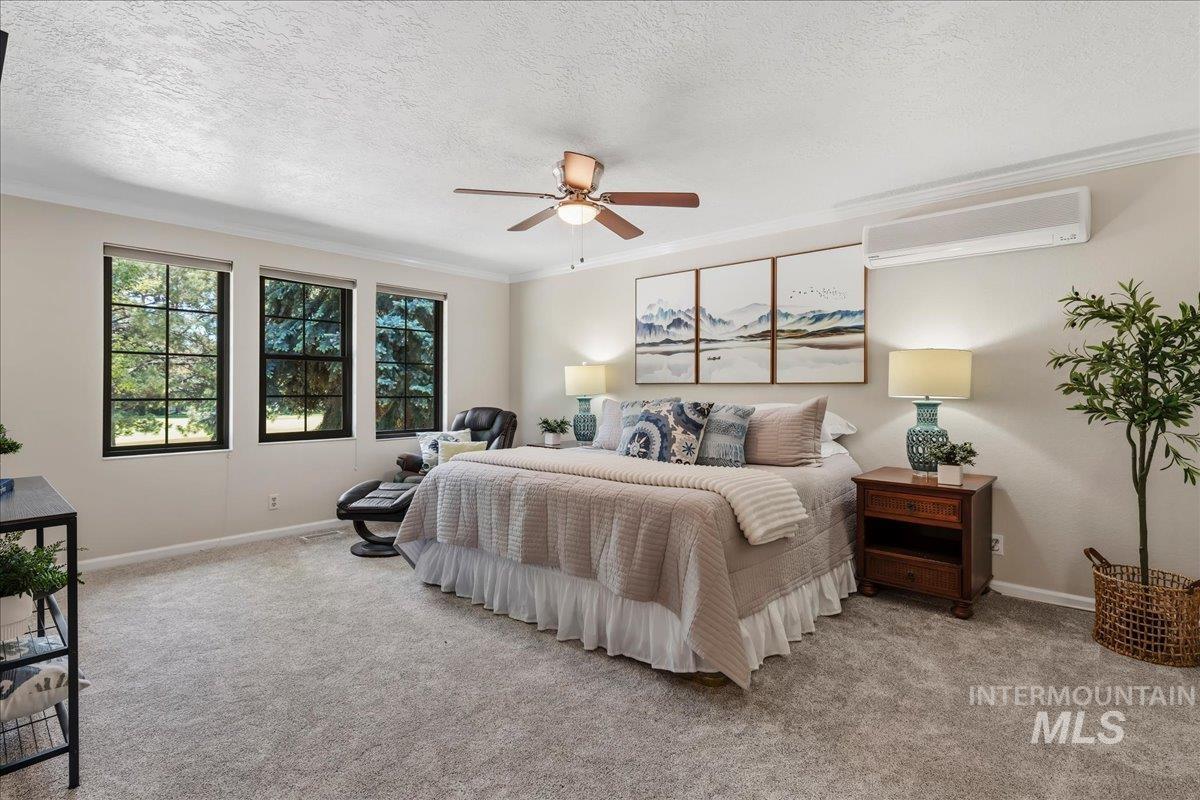 599 N Pebble Beach Way, Eagle, Idaho 83616, 4 Bedrooms, 2.5 Bathrooms, Residential For Sale, Price $739,900,MLS 98986802