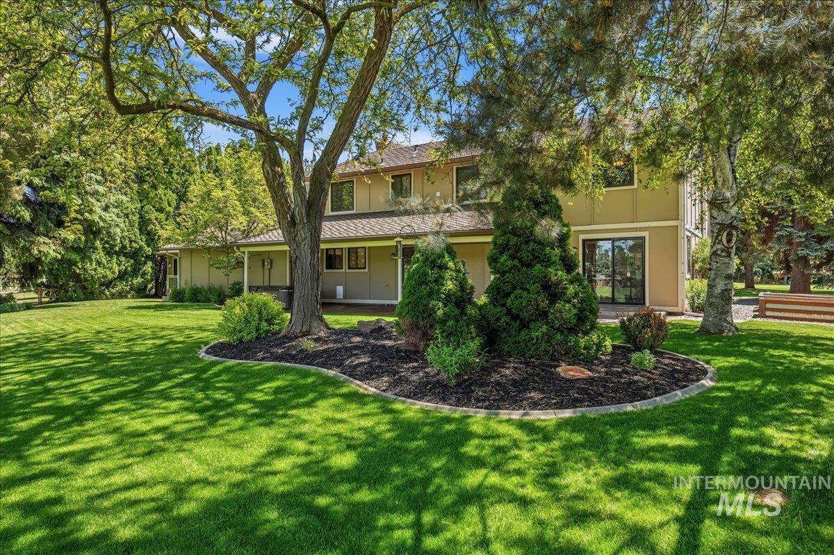 599 N Pebble Beach Way, Eagle, Idaho 83616, 4 Bedrooms, 2.5 Bathrooms, Residential For Sale, Price $739,900,MLS 98986802