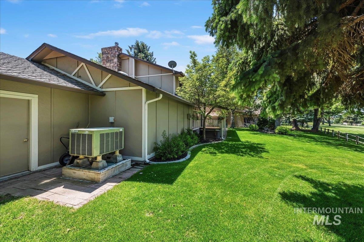 599 N Pebble Beach Way, Eagle, Idaho 83616, 4 Bedrooms, 2.5 Bathrooms, Residential For Sale, Price $739,900,MLS 98986802