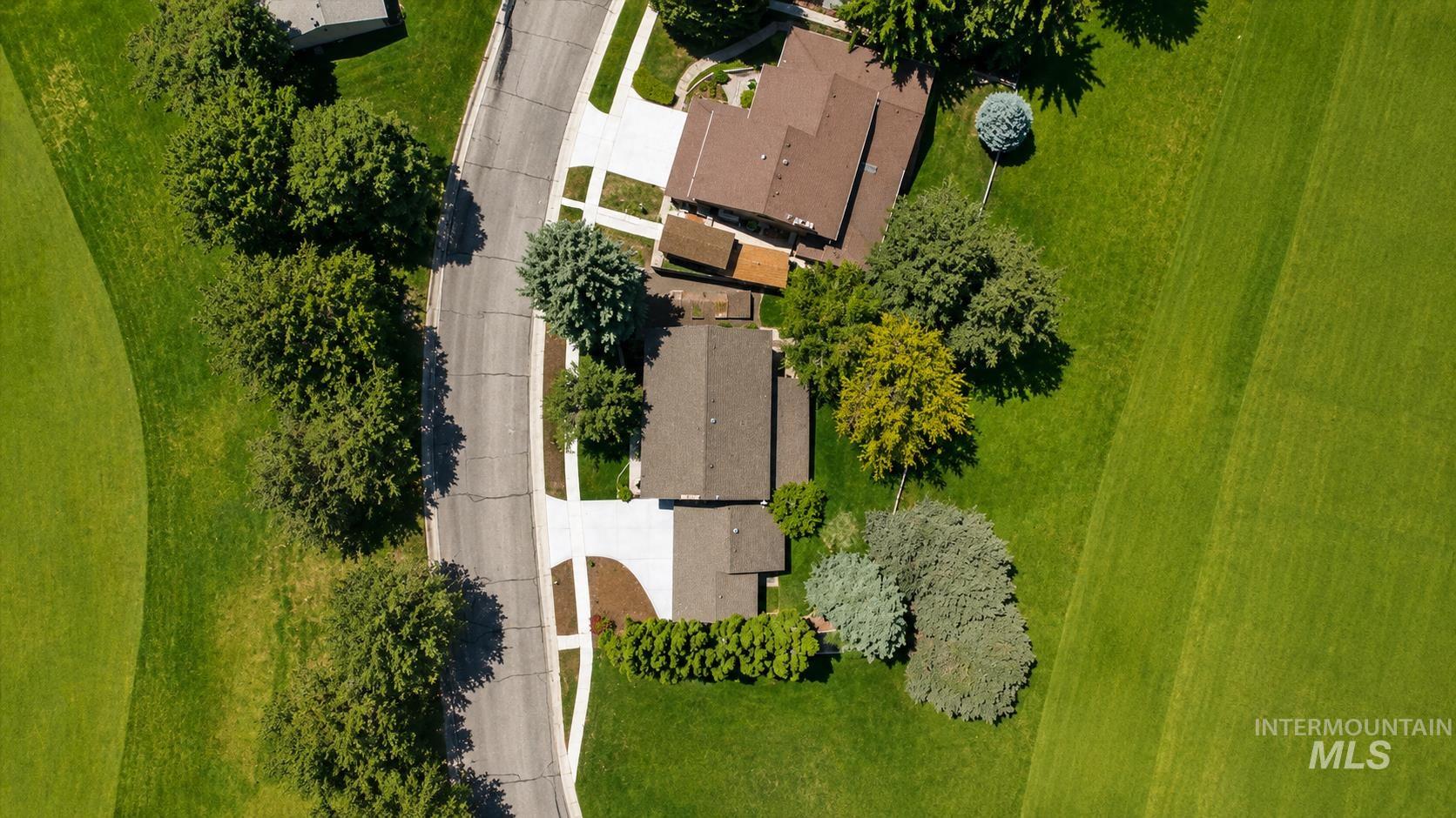 599 N Pebble Beach Way, Eagle, Idaho 83616, 4 Bedrooms, 2.5 Bathrooms, Residential For Sale, Price $739,900,MLS 98986802