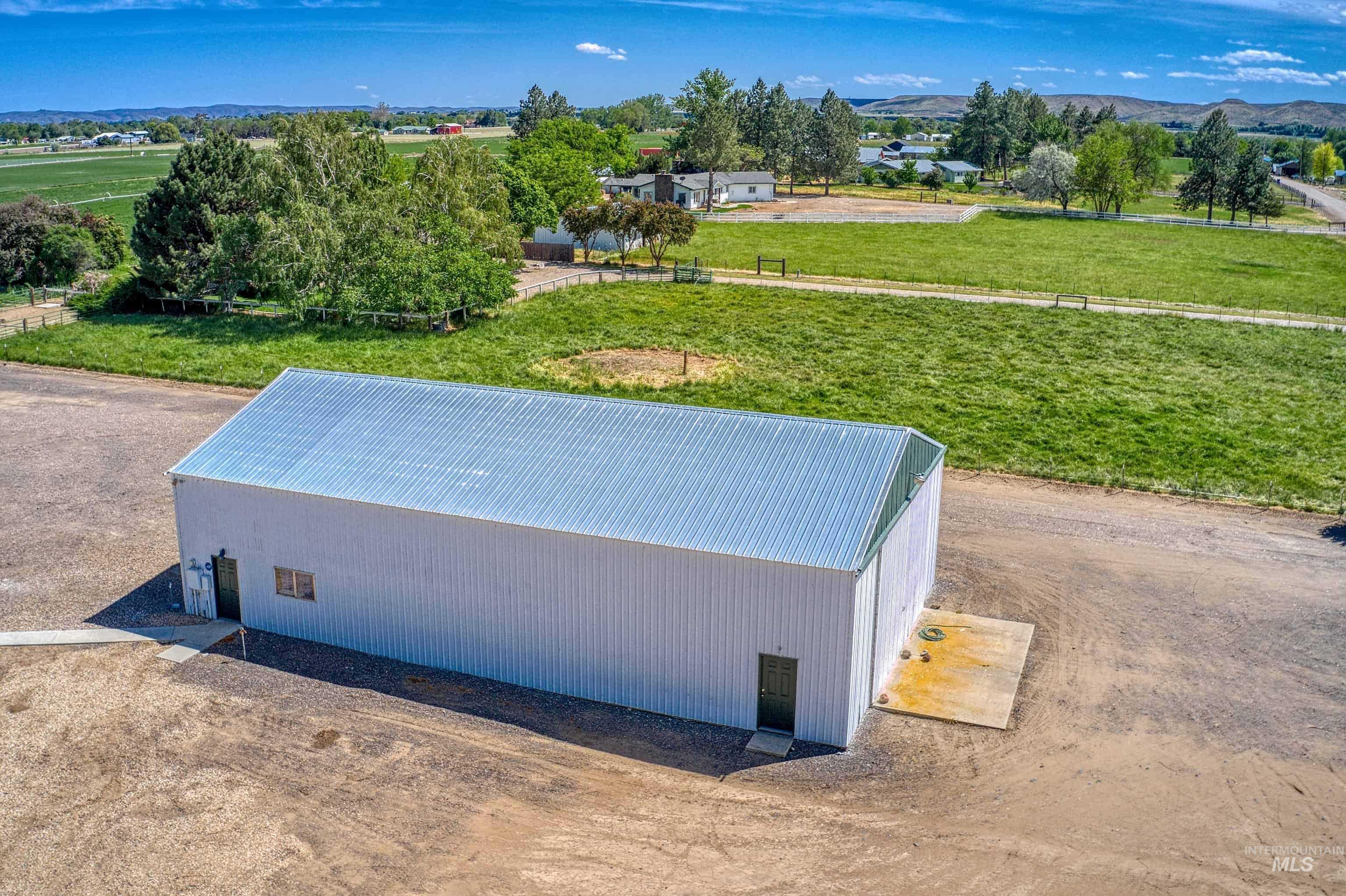 748 Pringle Road, Weiser, Idaho 83672, 3 Bedrooms, 2 Bathrooms, Residential For Sale, Price $769,000,MLS 98986803