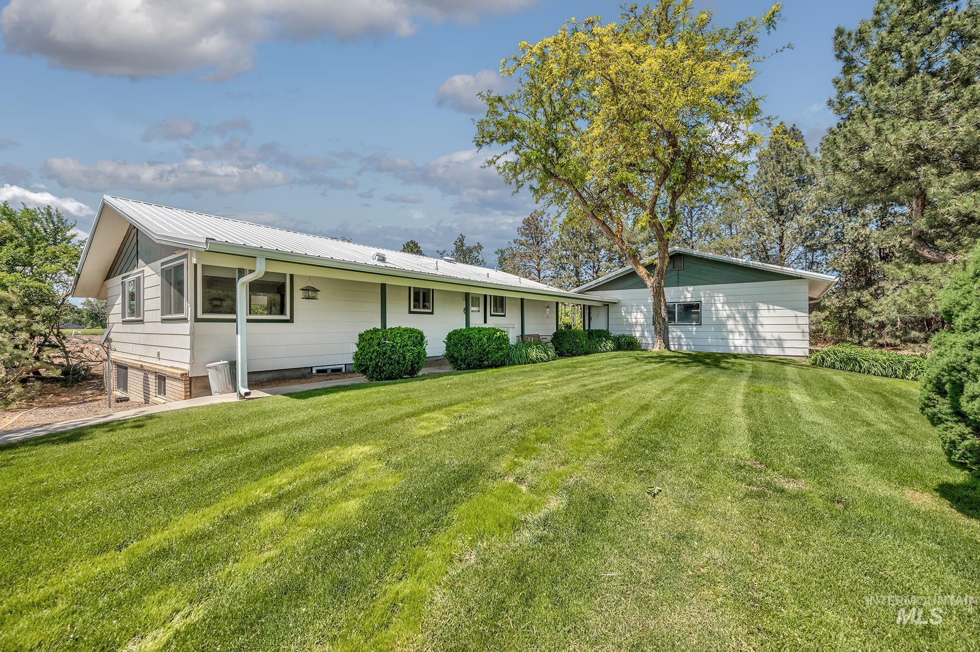 748 Pringle Road, Weiser, Idaho 83672, 3 Bedrooms, 2 Bathrooms, Residential For Sale, Price $769,000,MLS 98986803
