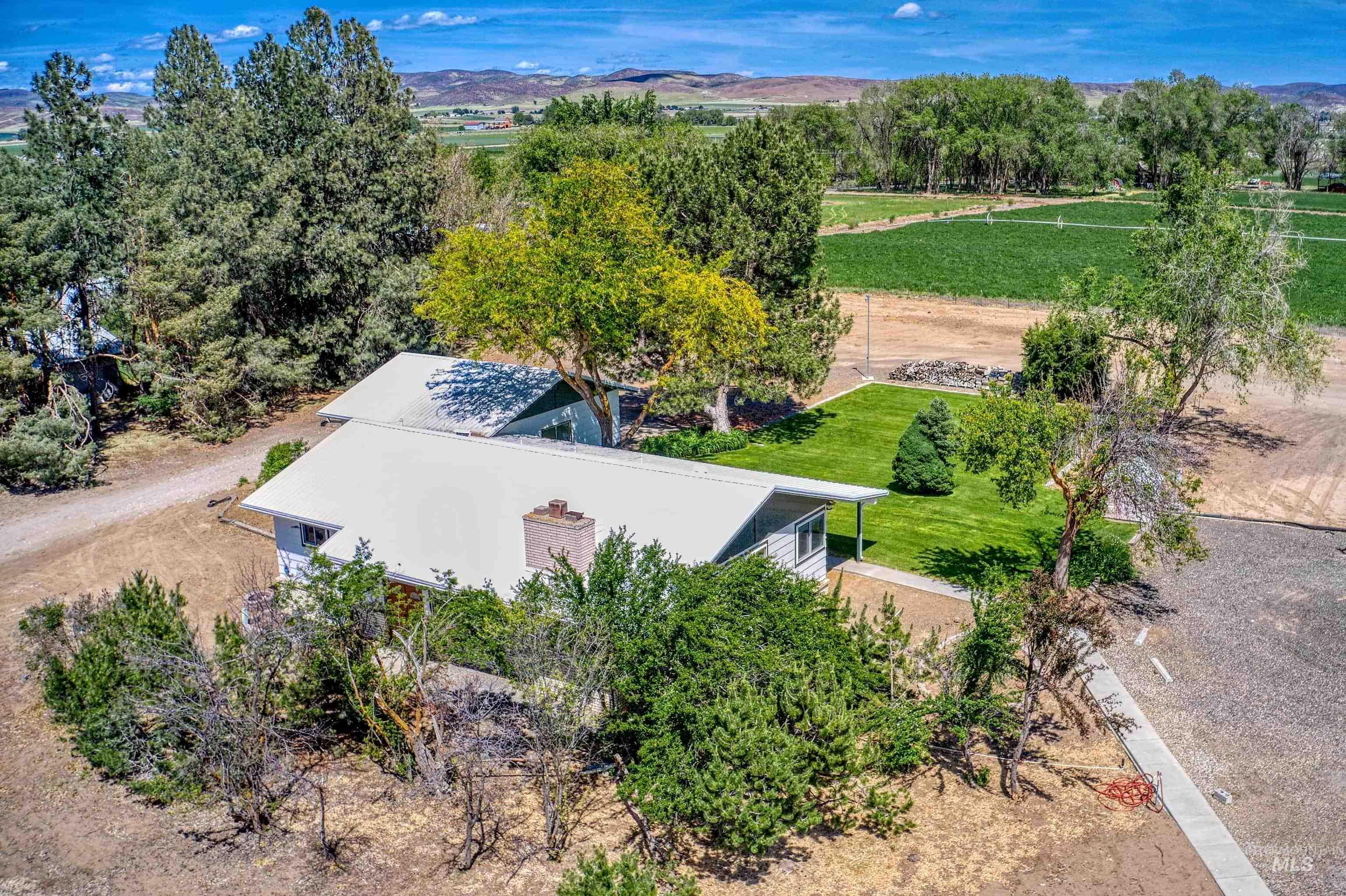 748 Pringle Road, Weiser, Idaho 83672, 3 Bedrooms, 2 Bathrooms, Residential For Sale, Price $769,000,MLS 98986803