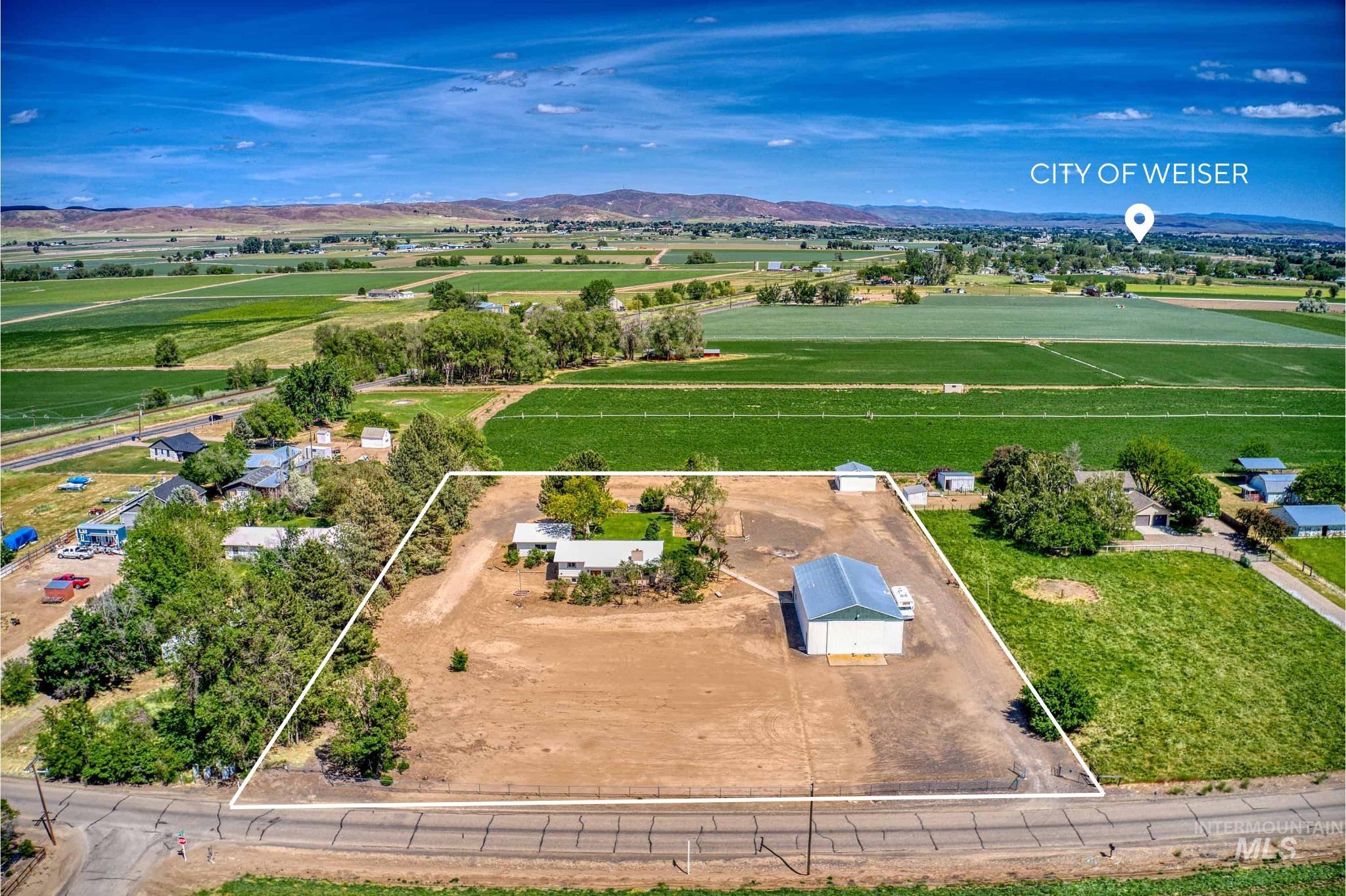 748 Pringle Road, Weiser, Idaho 83672, 3 Bedrooms, 2 Bathrooms, Residential For Sale, Price $769,000,MLS 98986803