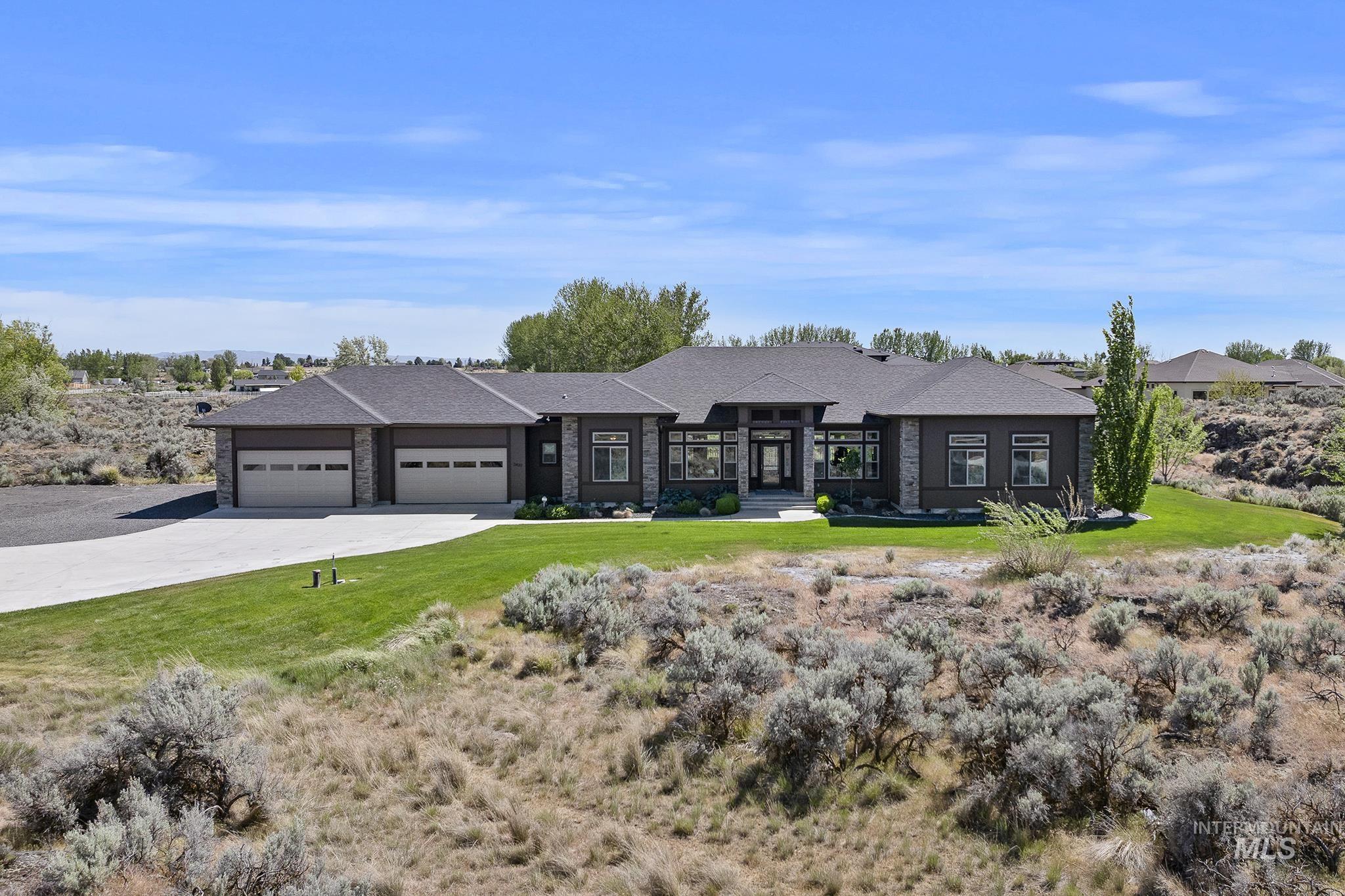 3437 Rim Rock Dr, Kimberly, Idaho 83341, 4 Bedrooms, 2.5 Bathrooms, Residential For Sale, Price $974,900, 98986804