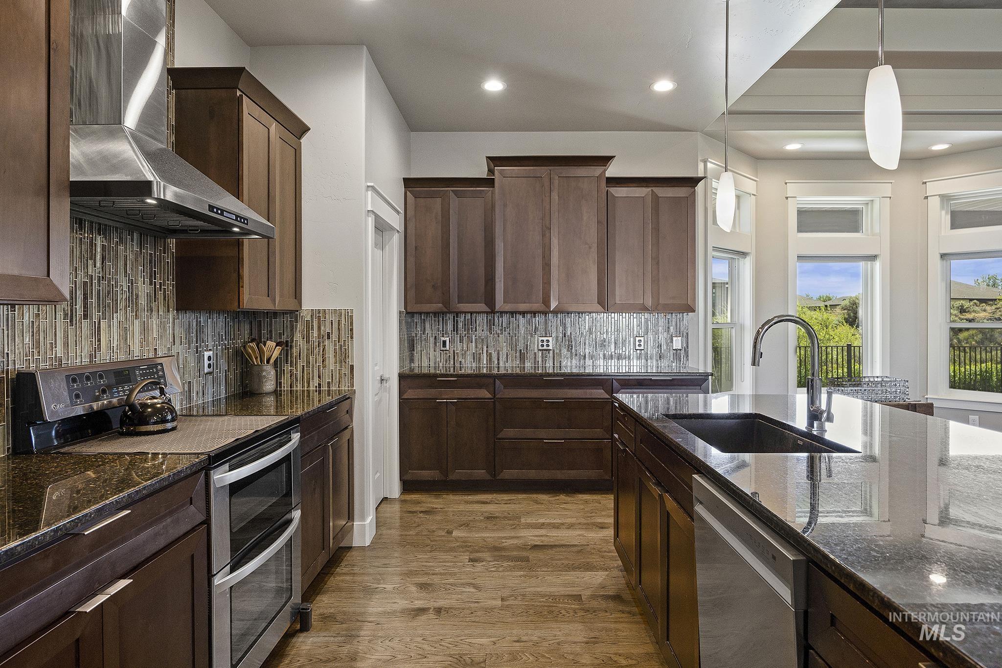3437 Rim Rock Dr, Kimberly, Idaho 83341, 4 Bedrooms, 2.5 Bathrooms, Residential For Sale, Price $974,900,MLS 98986804