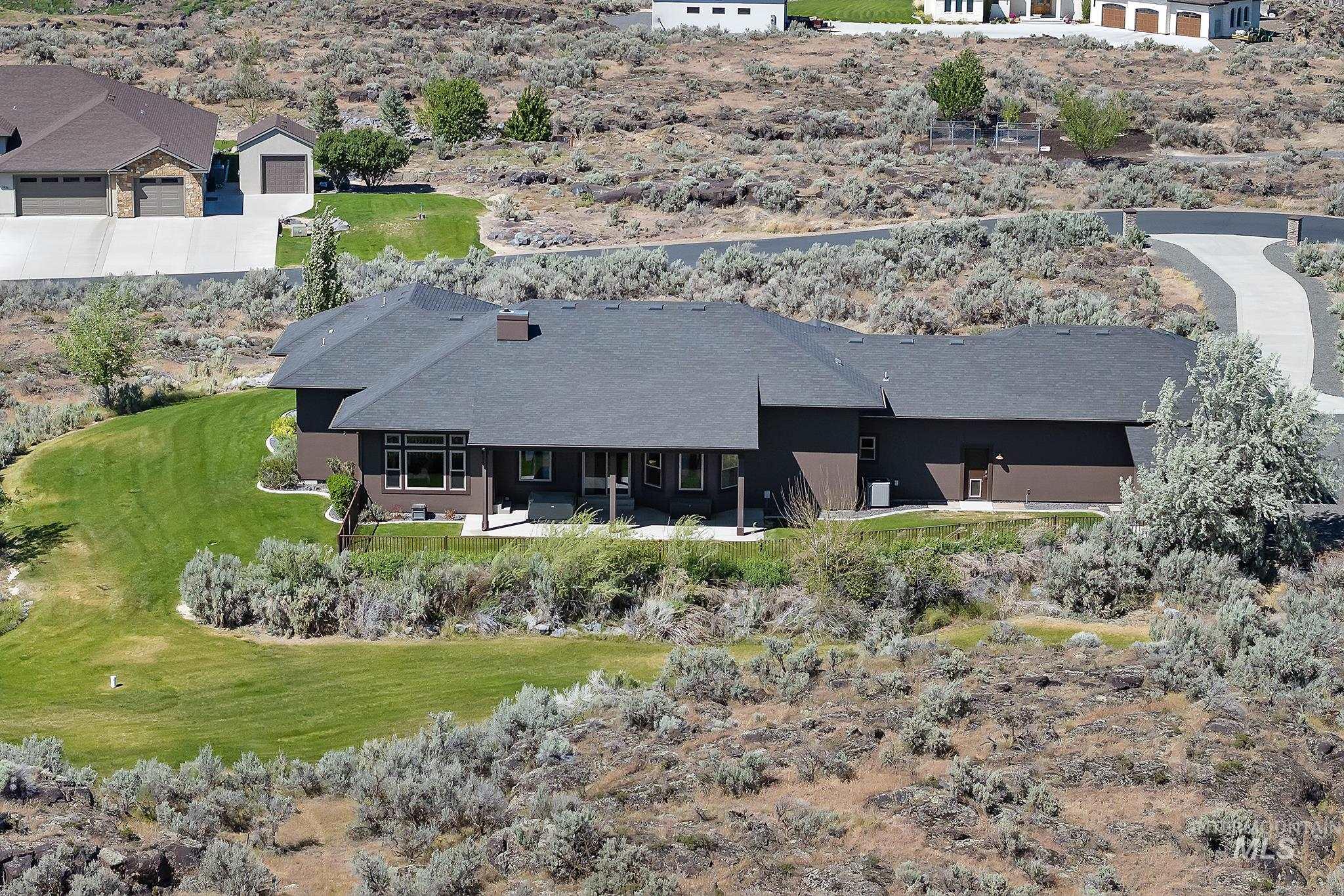 3437 Rim Rock Dr, Kimberly, Idaho 83341, 4 Bedrooms, 2.5 Bathrooms, Residential For Sale, Price $974,900,MLS 98986804