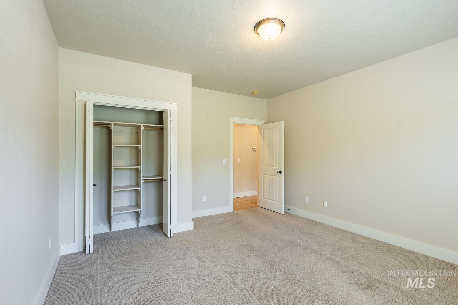 10170 W Broadford Drive, Star, Idaho 83669, 3 Bedrooms, 2 Bathrooms, Residential For Sale, Price $559,990, 98986805