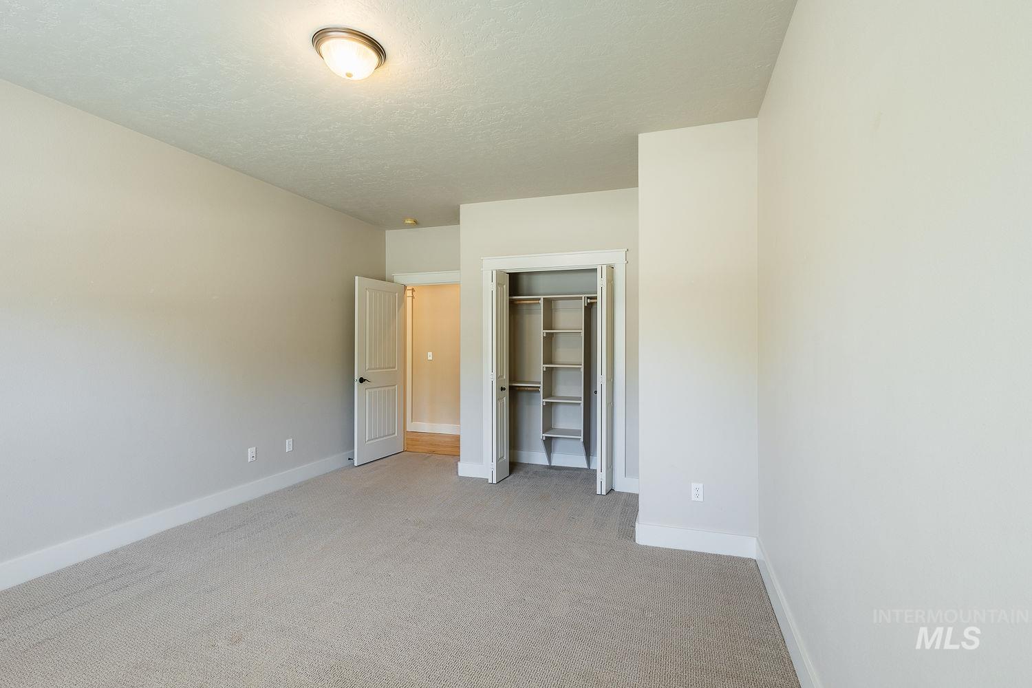 10170 W Broadford Drive, Star, Idaho 83669, 3 Bedrooms, 2 Bathrooms, Residential For Sale, Price $559,990, 98986805