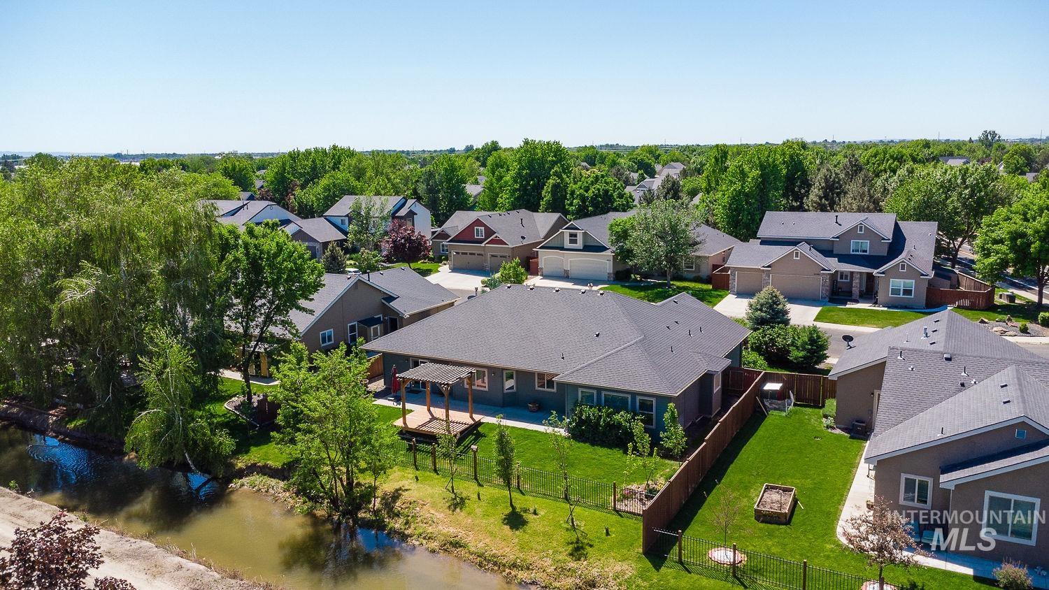10170 W Broadford Drive, Star, Idaho 83669, 3 Bedrooms, 2 Bathrooms, Residential For Sale, Price $559,990, 98986805