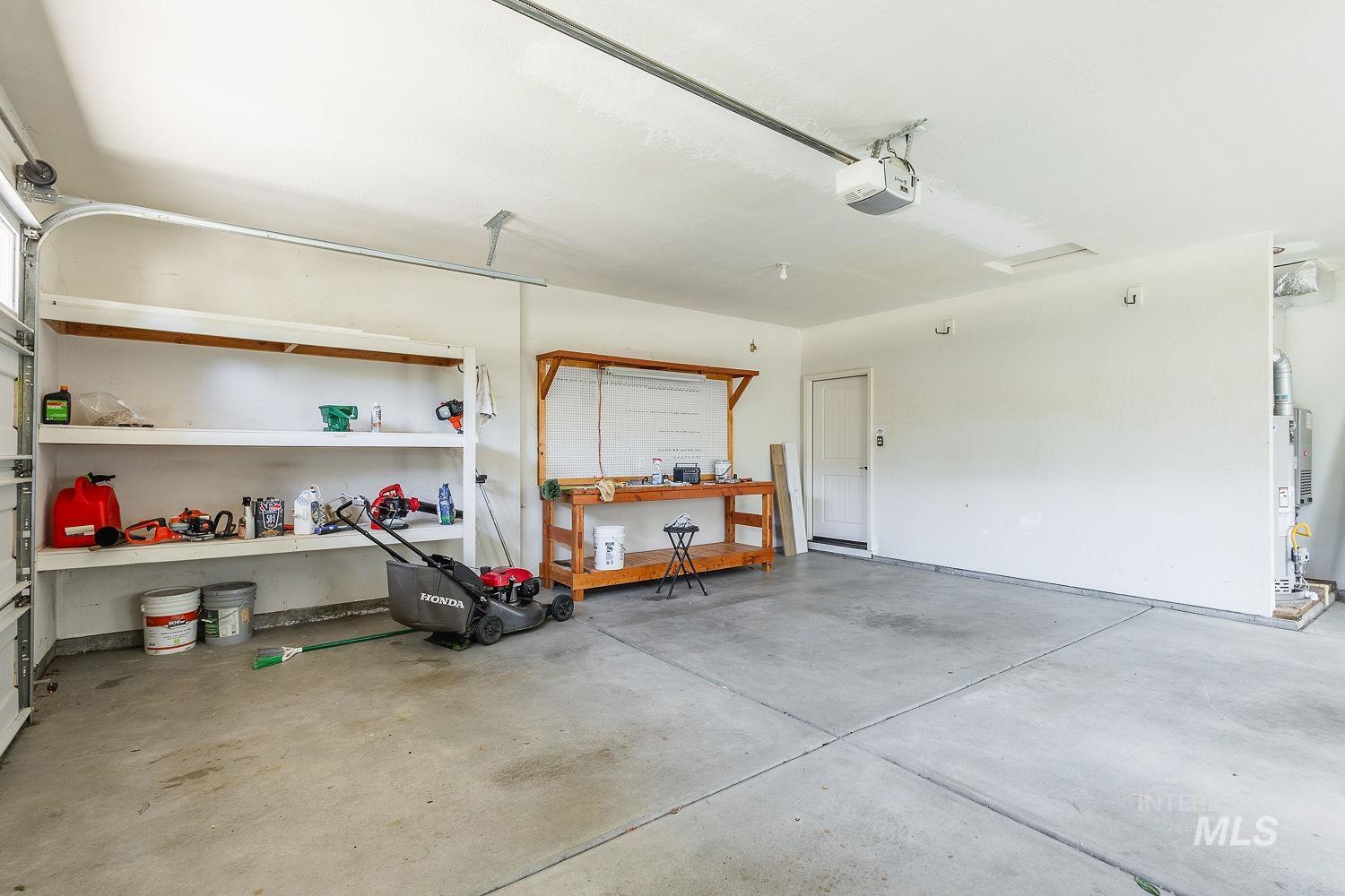 10170 W Broadford Drive, Star, Idaho 83669, 3 Bedrooms, 2 Bathrooms, Residential For Sale, Price $559,990, 98986805