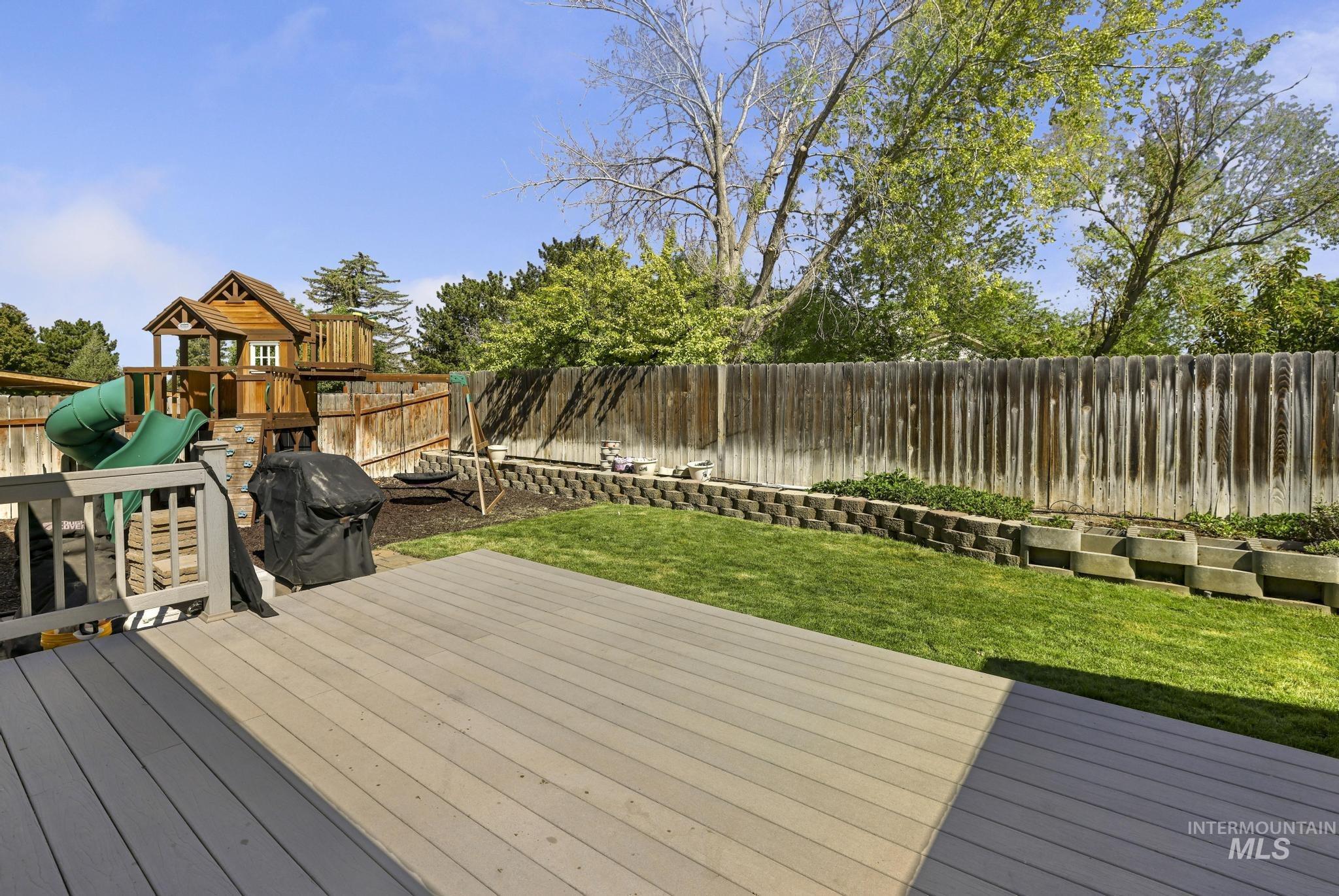 208 Diamond Dr., Kimberly, Idaho 83341, 5 Bedrooms, 2 Bathrooms, Residential For Sale, Price $559,900, 98986809