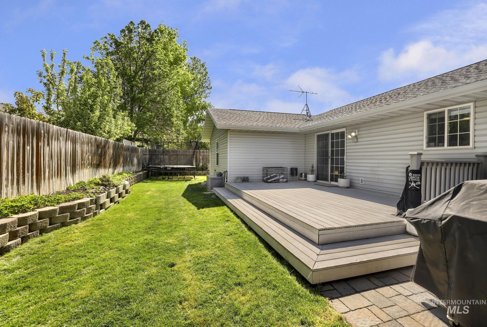208 Diamond Dr., Kimberly, Idaho 83341, 5 Bedrooms, 2 Bathrooms, Residential For Sale, Price $559,900, 98986809