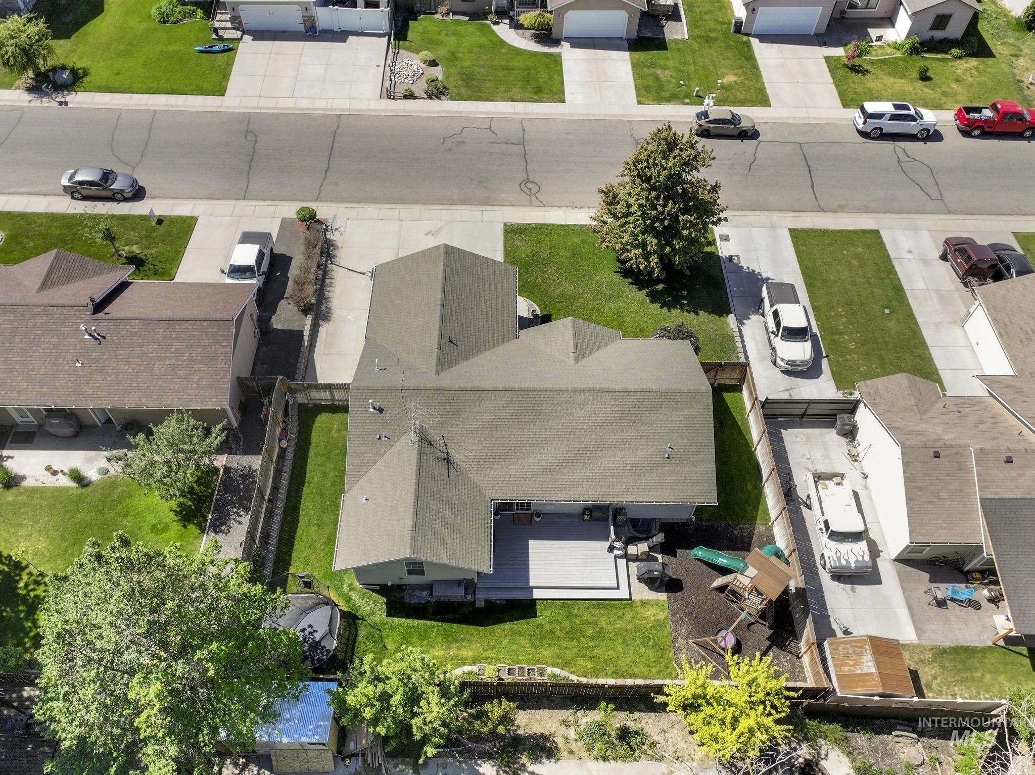 208 Diamond Dr., Kimberly, Idaho 83341, 5 Bedrooms, 2 Bathrooms, Residential For Sale, Price $559,900, 98986809