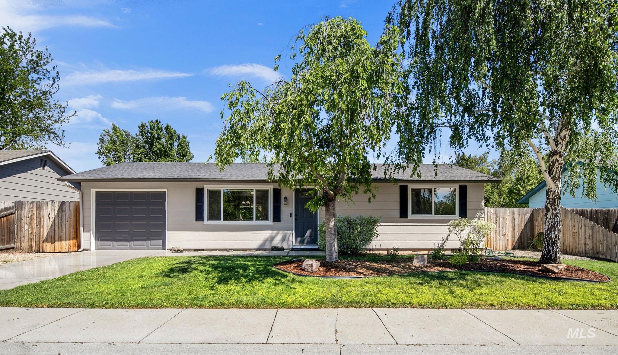 9538 W Albany Drive, Boise, Idaho 83704, 2 Bedrooms, 1 Bathroom, Residential For Sale, Price $359,900, 98986810