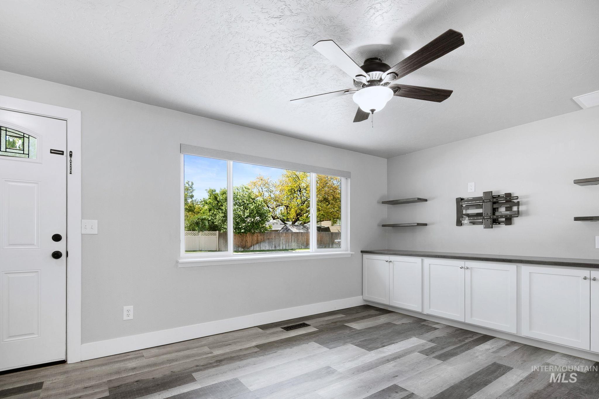 9538 W Albany Drive, Boise, Idaho 83704, 2 Bedrooms, 1 Bathroom, Residential For Sale, Price $359,900,MLS 98986810