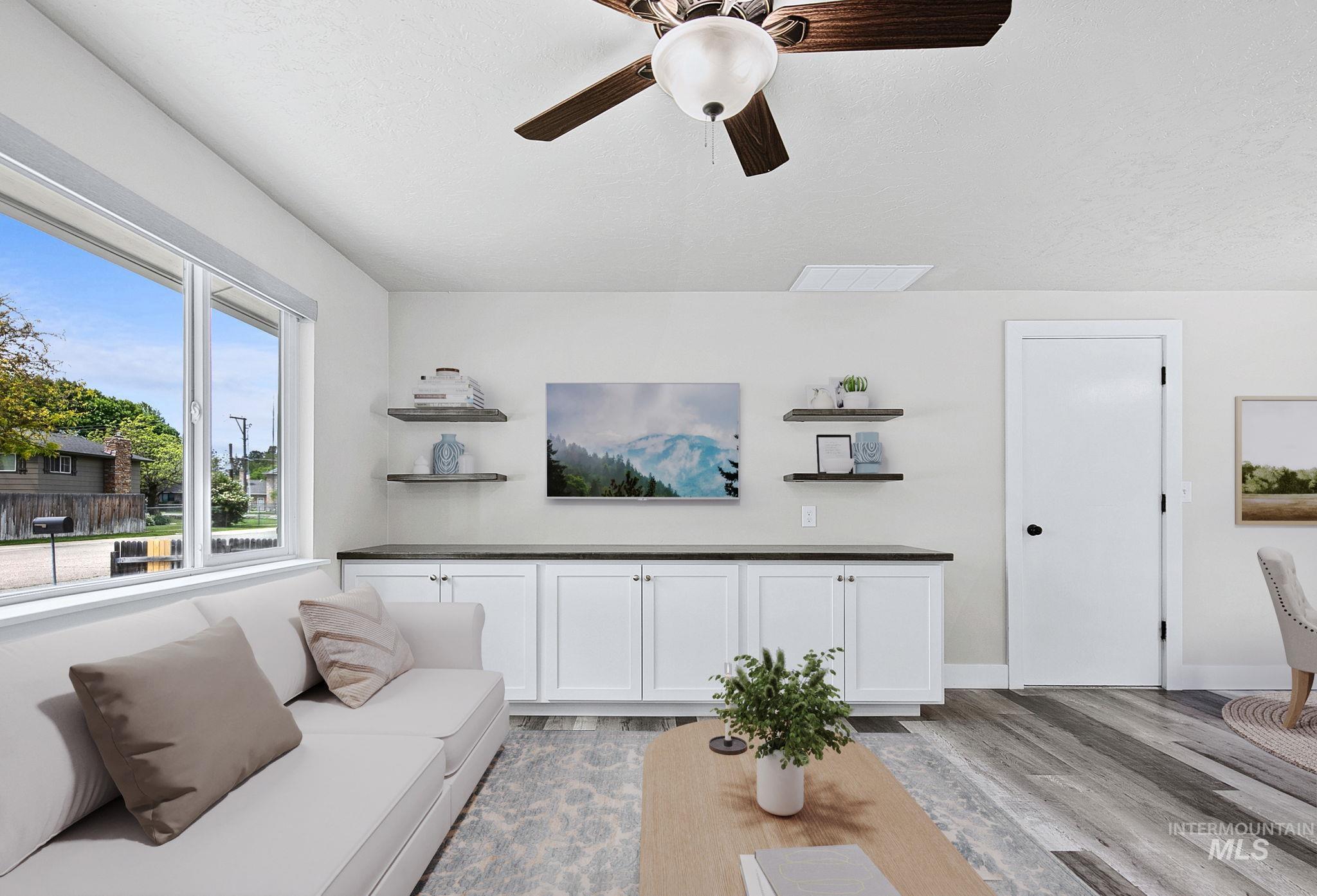 9538 W Albany Drive, Boise, Idaho 83704, 2 Bedrooms, 1 Bathroom, Residential For Sale, Price $359,900,MLS 98986810