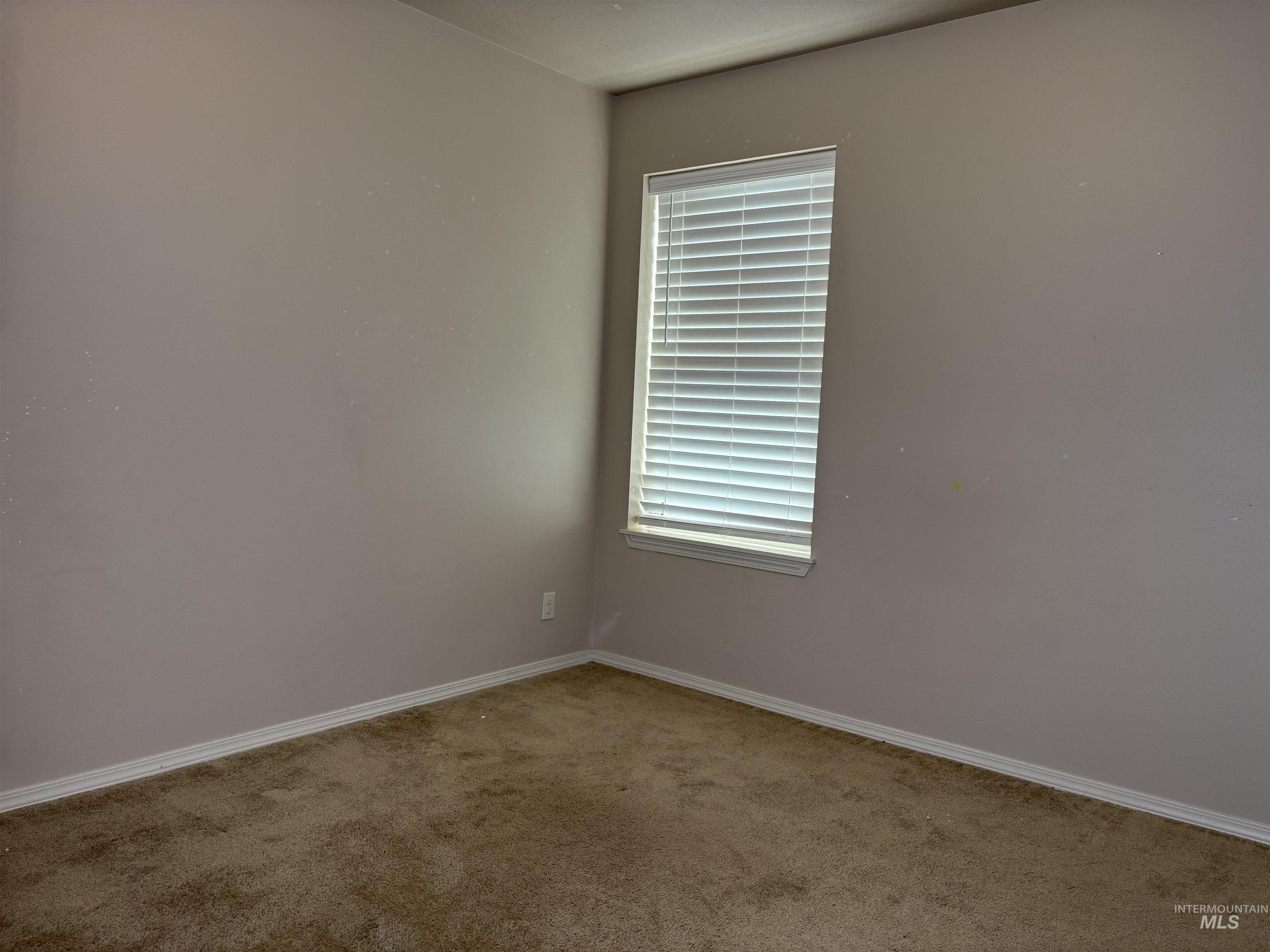 7592 W Baron, Boise, Idaho 83714, 3 Bedrooms, 2 Bathrooms, Residential For Sale, Price $485,000,MLS 98986811