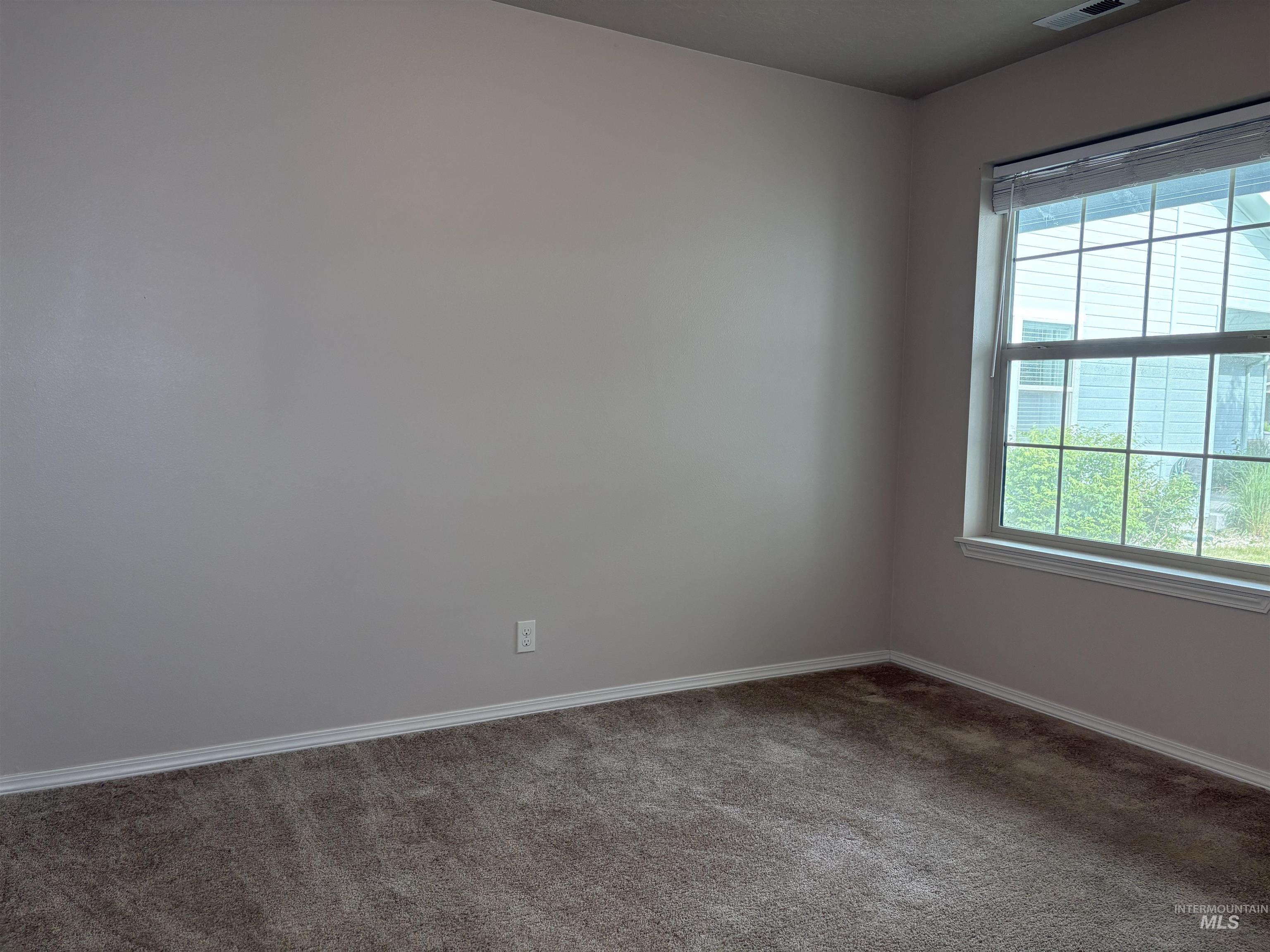 7592 W Baron, Boise, Idaho 83714, 3 Bedrooms, 2 Bathrooms, Residential For Sale, Price $485,000,MLS 98986811