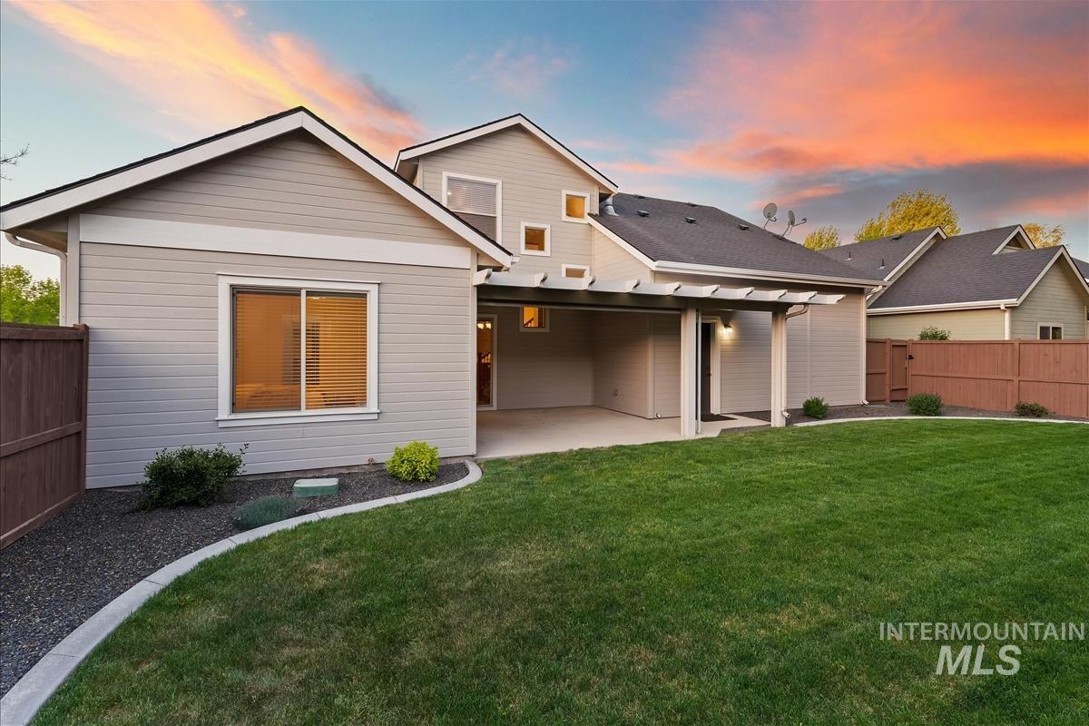 863 W Colbert St, Meridian, Idaho 83646, 3 Bedrooms, 2.5 Bathrooms, Residential For Sale, Price $624,900,MLS 98986812